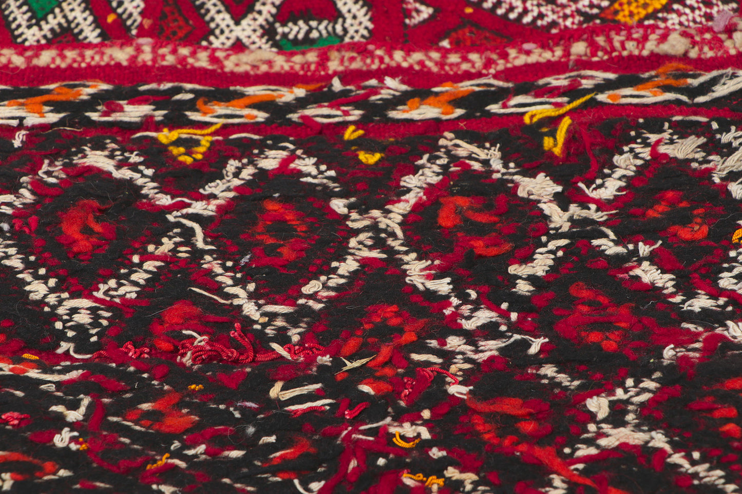 4 x 19 Vintage Zemmour Moroccan Kilim Runner 21706