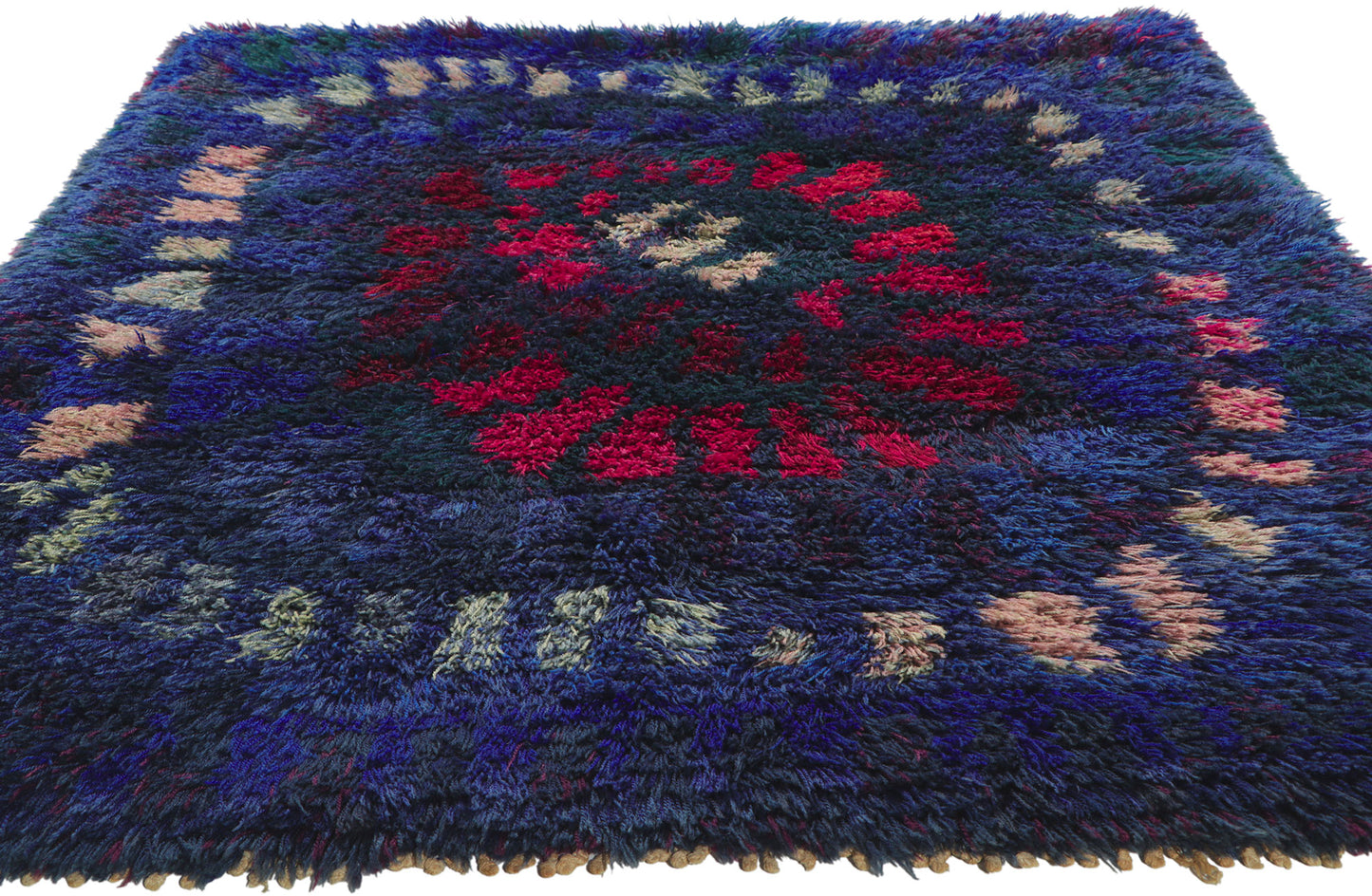 4 x 5 Viola Grasten Vintage Swedish Rya Rug 78473