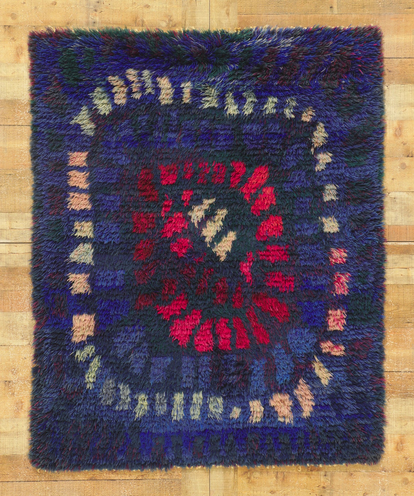 4 x 5 Viola Grasten Vintage Swedish Rya Rug 78473