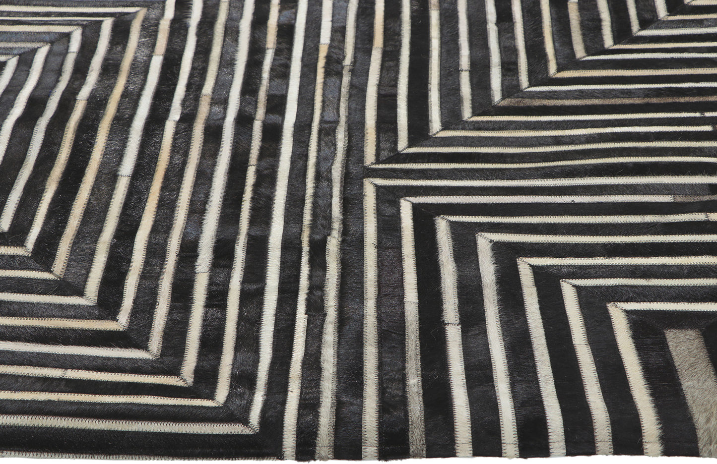 4 x 6 Contemporary Cowhide Rug 30909