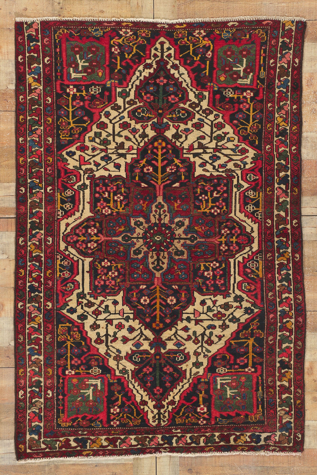 4 x 7 Antique Persian Bakhtiari Rug 61183