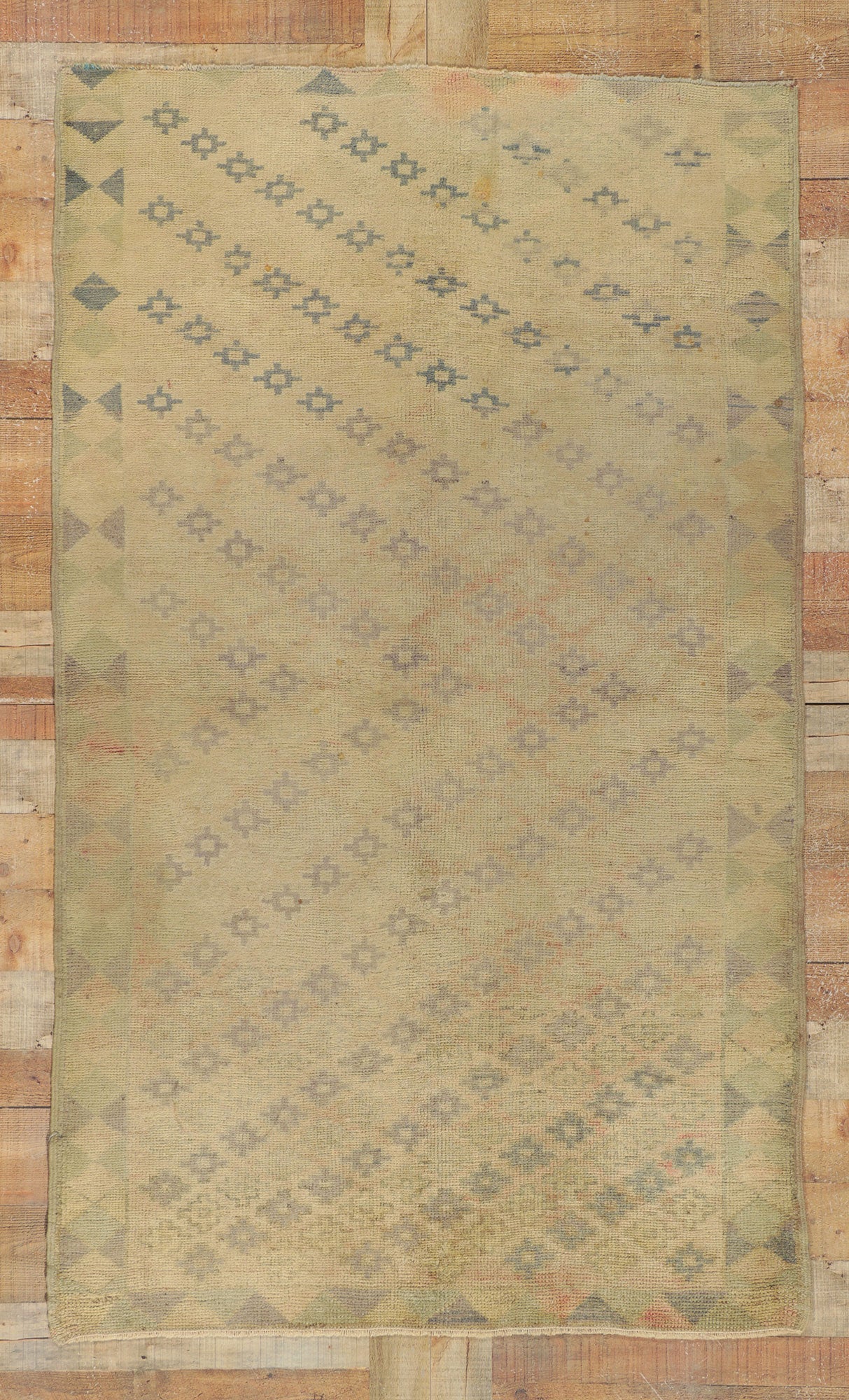 4 x 7 Vintage Turkish Oushak Rug 50072
