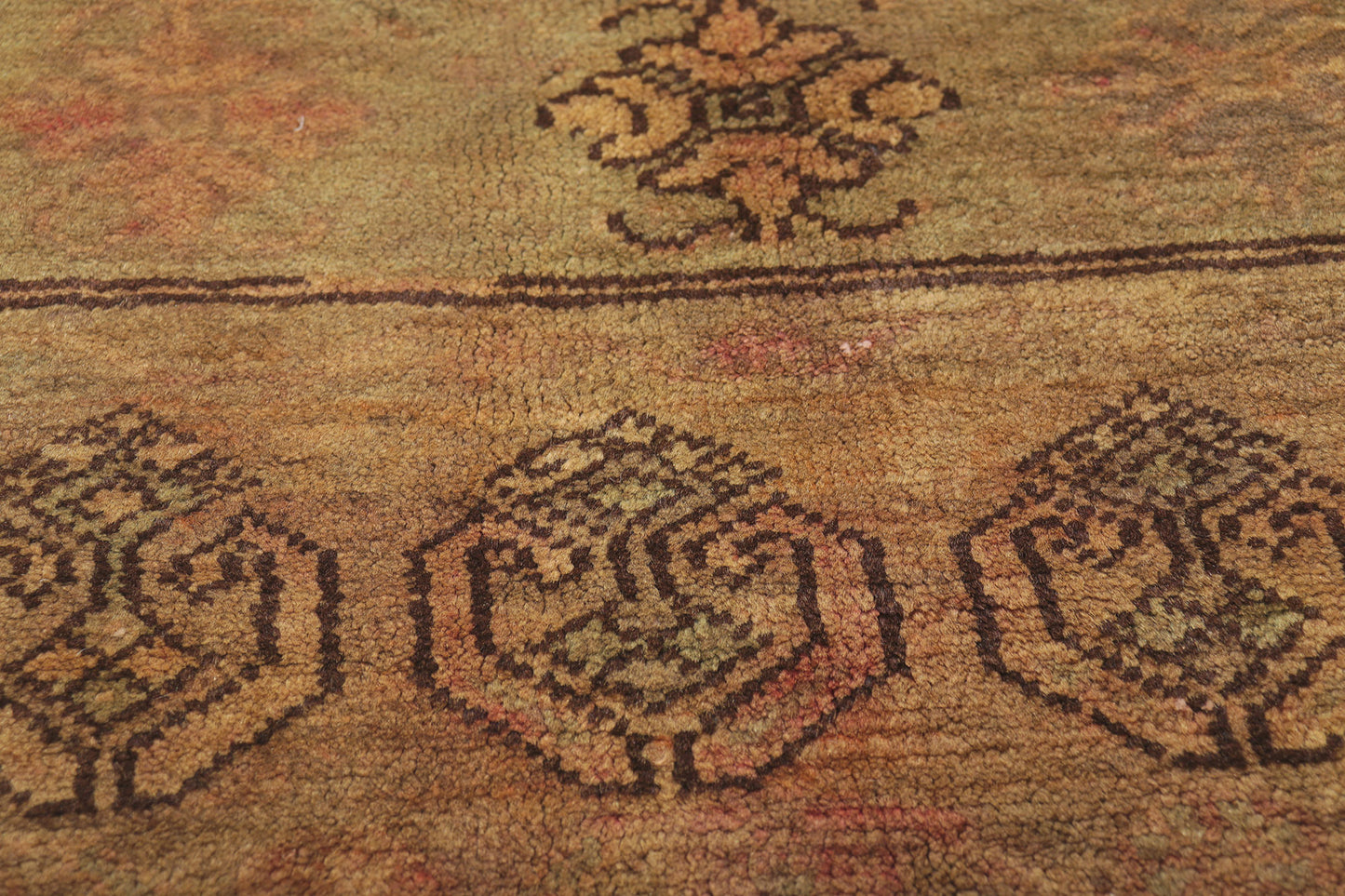 4 x 8 Vintage Turkish Oushak Rug 74114