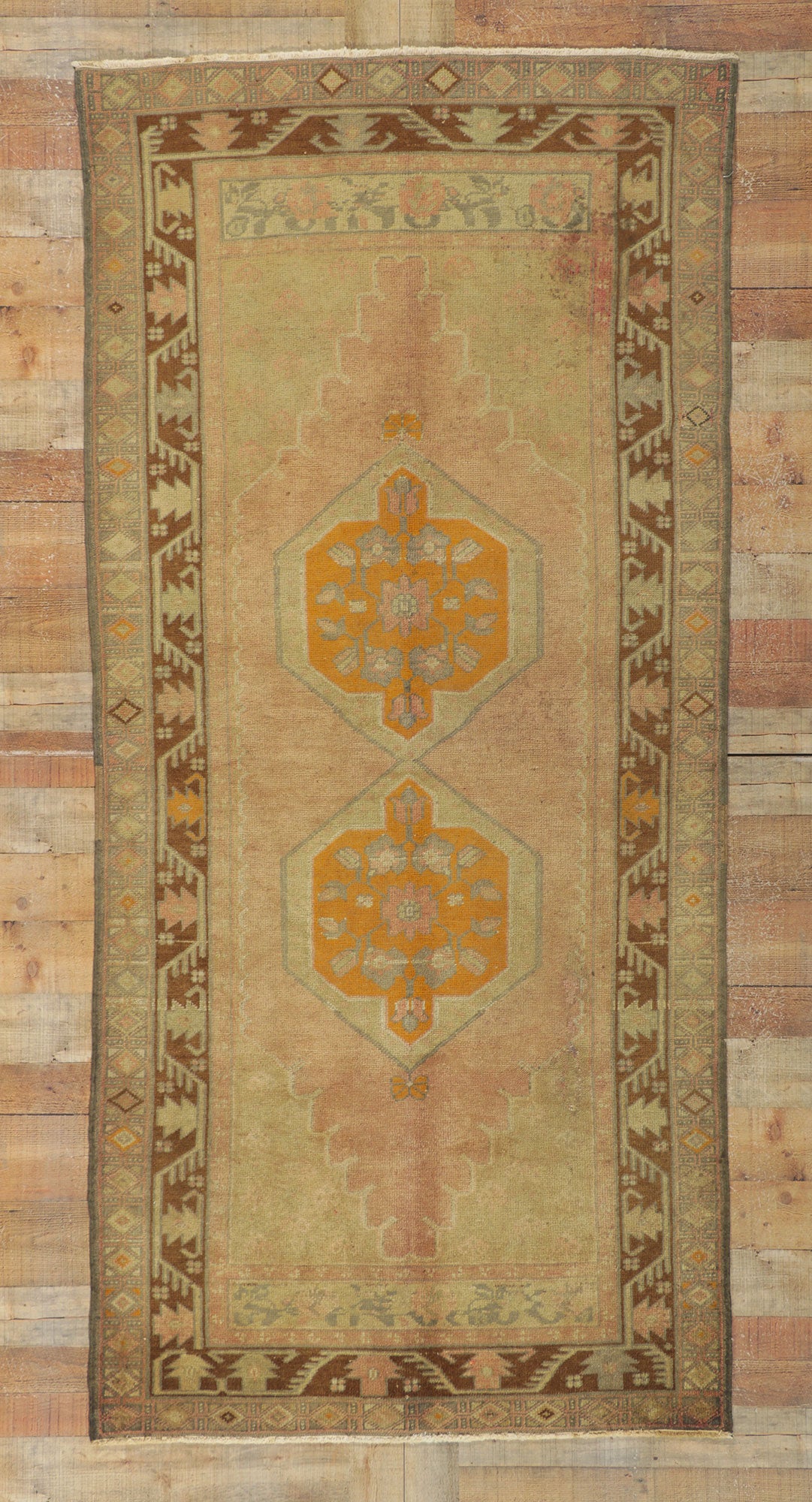 4 x 9 Vintage Turkish Oushak Rug 50398