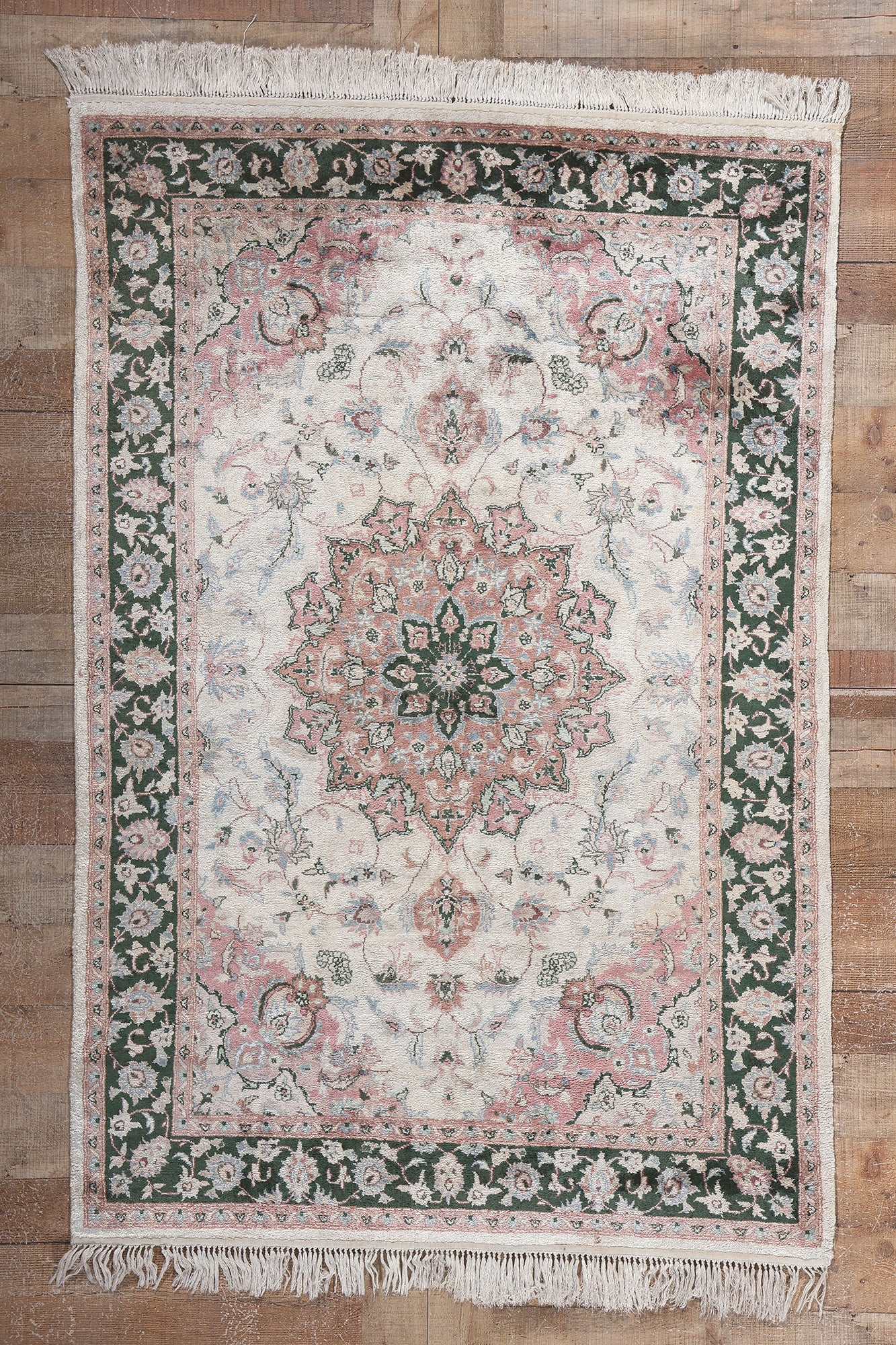 4 x 6 Vintage Indian Kashmir Rug 78545