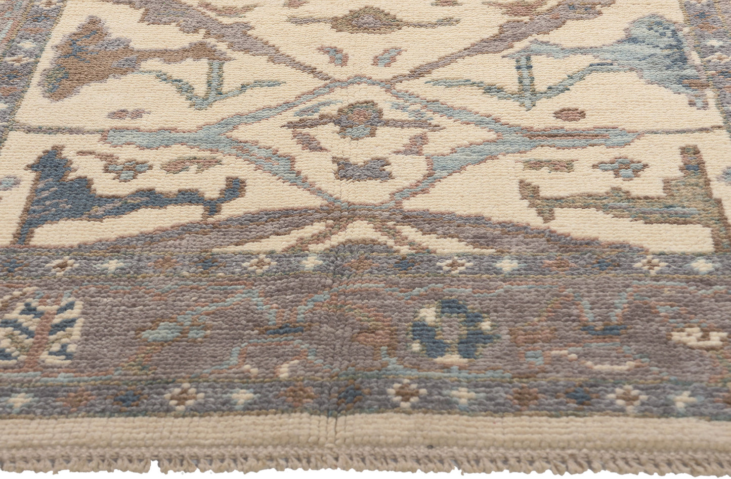 4 x 6 Modern Oushak Rug 80997