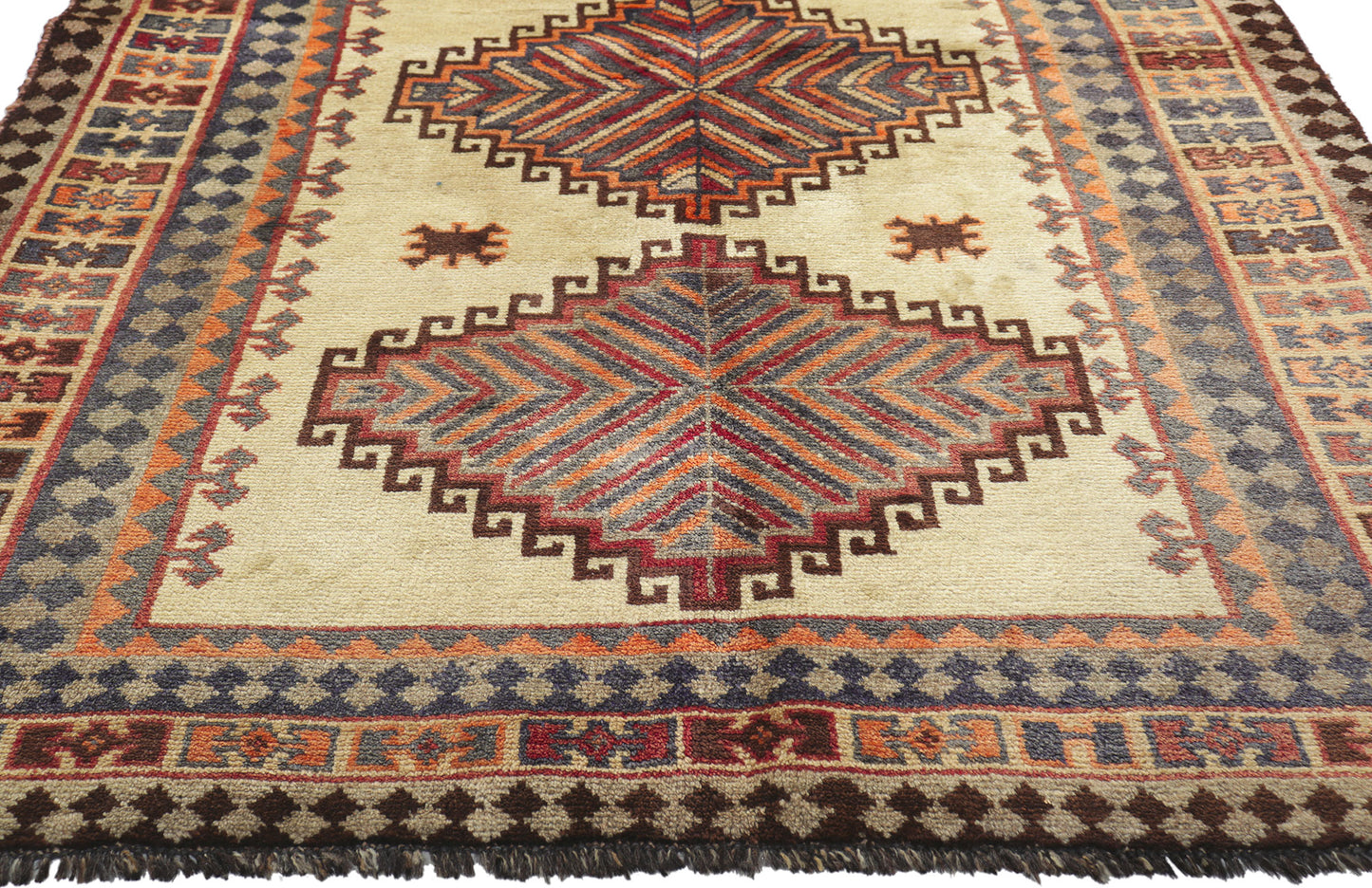 4 x 7 Vintage Persian Tribal Shiraz Rug 75070
