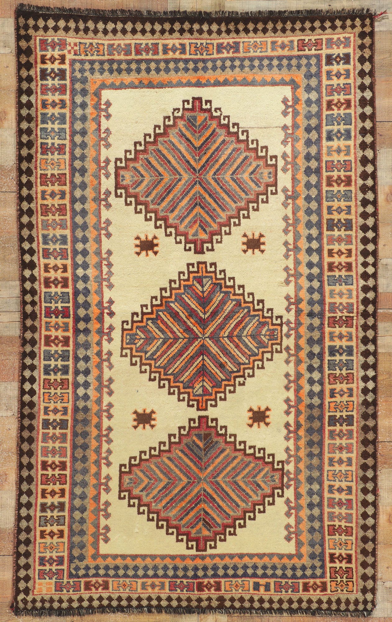 4 x 7 Vintage Persian Tribal Shiraz Rug 75070
