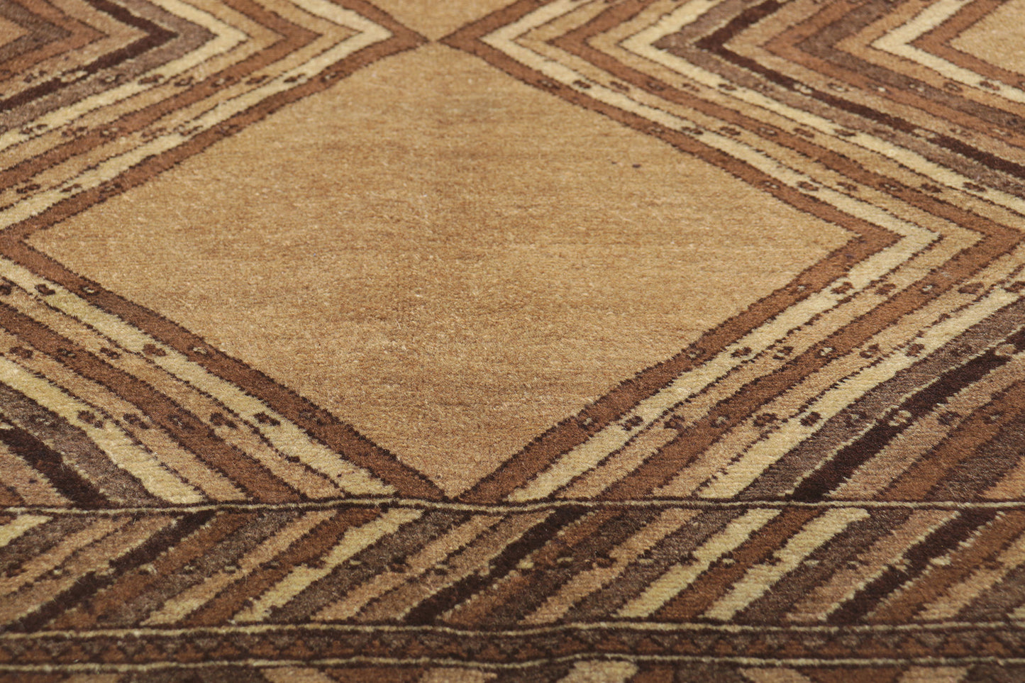 4 x 8 Vintage Persian Semnan Rug 75143