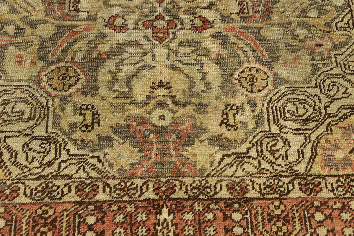 4 x 6 Vintage Turkish Sivas Rug 50527