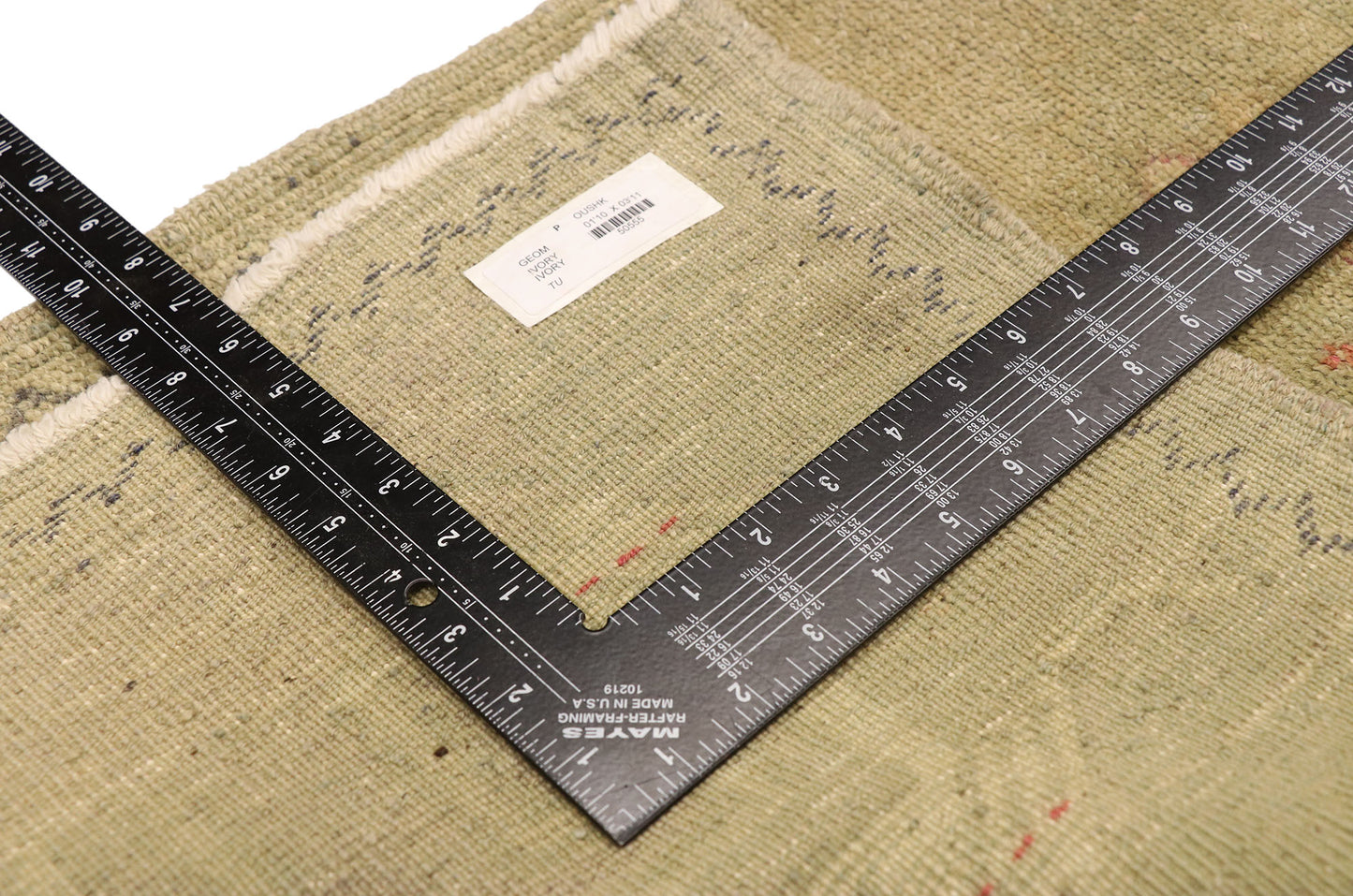 2 x 4 Vintage Oushak Rug 50555