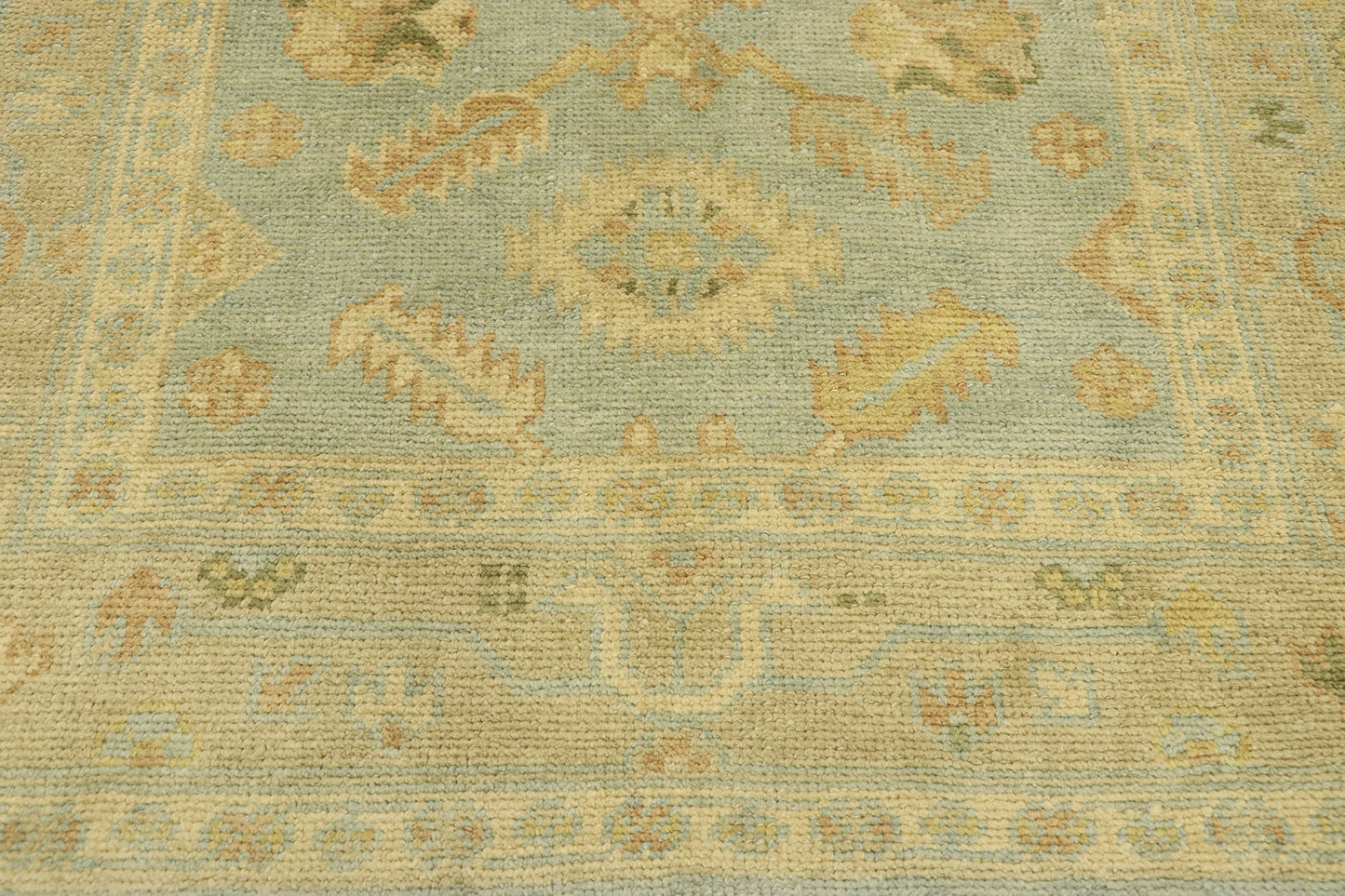 4 x 5 Turkish Oushak Rug 50733
