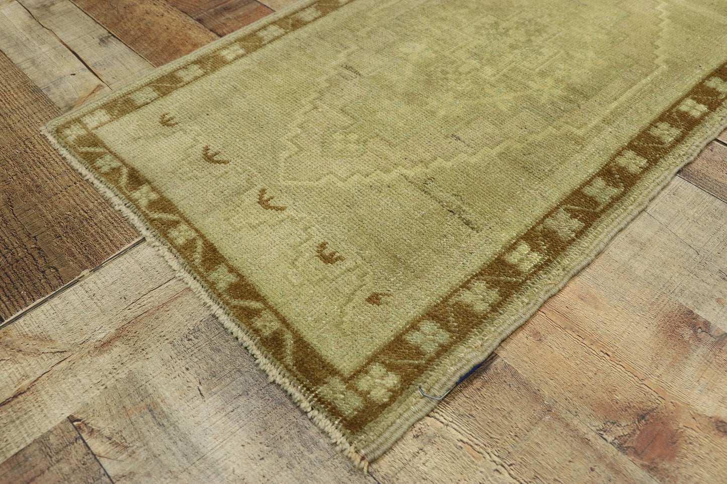 2 x 3 Vintage Oushak Rug 50813