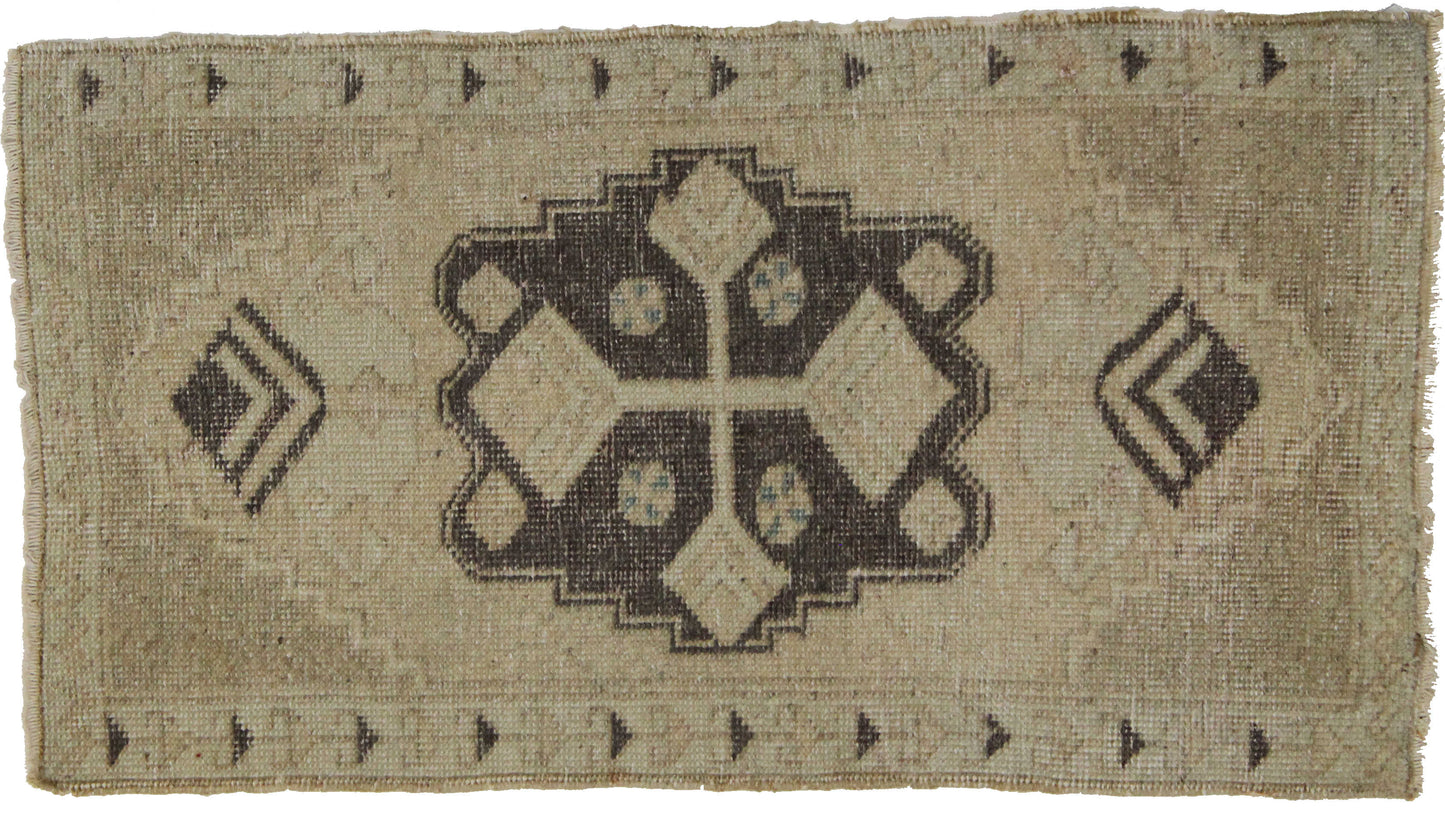 2 x 3 Vintage Oushak Rug 50969