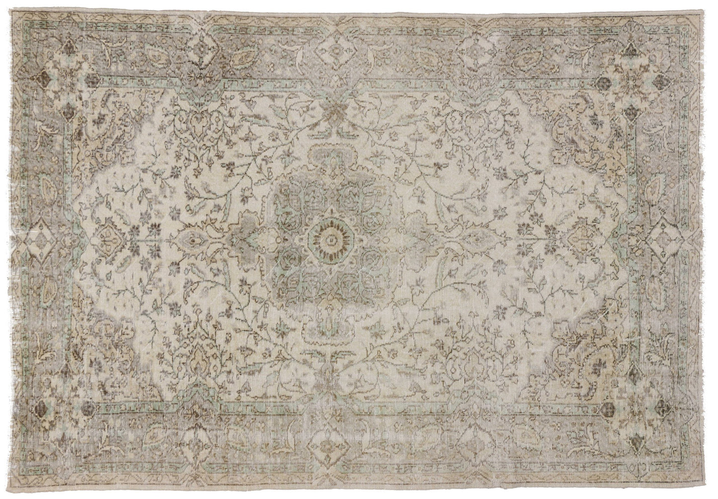 7 x 9 Vintage Sivas Rug 51109
