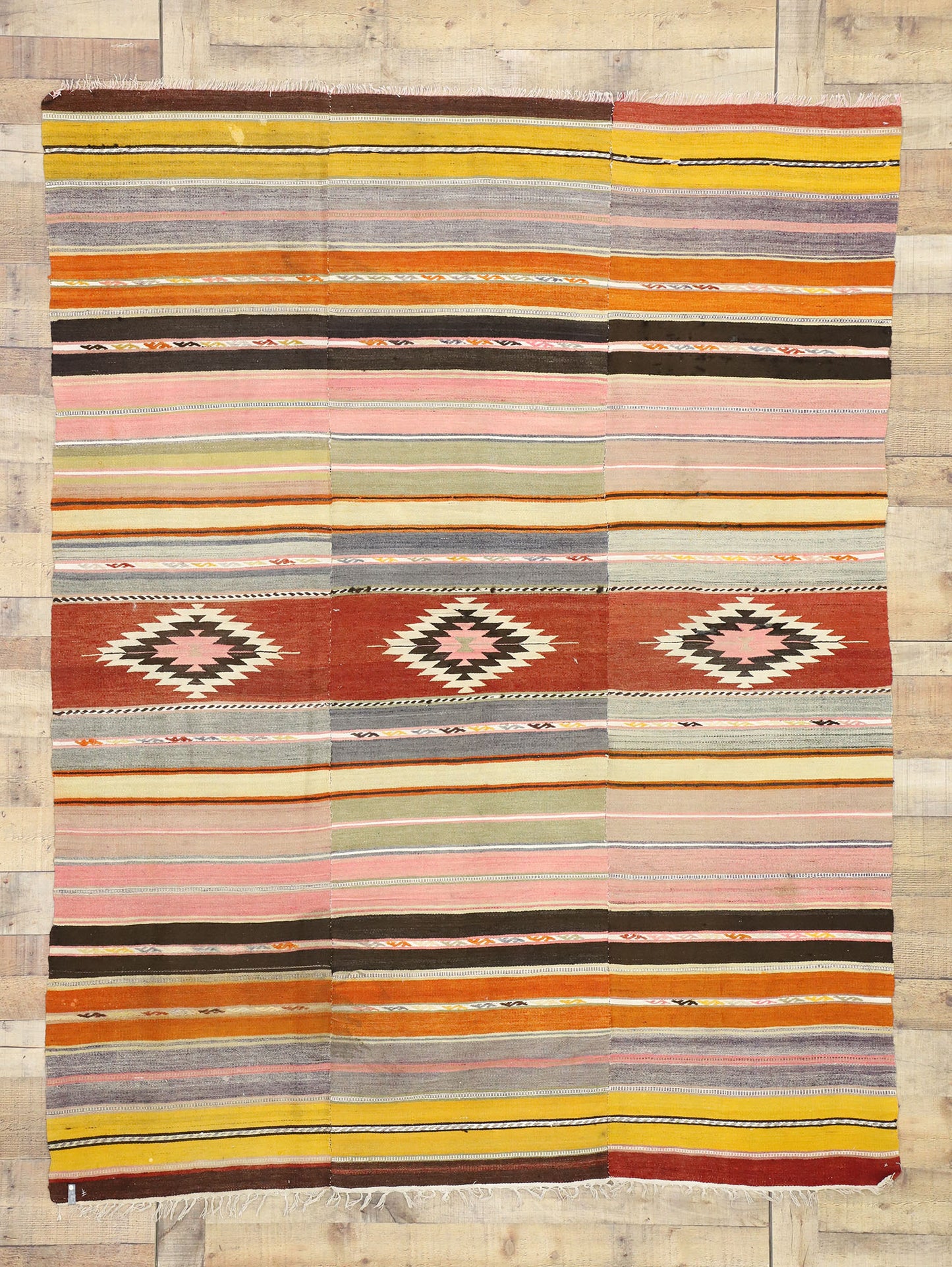 5 x 7 Vintage Kilim Rug 51279