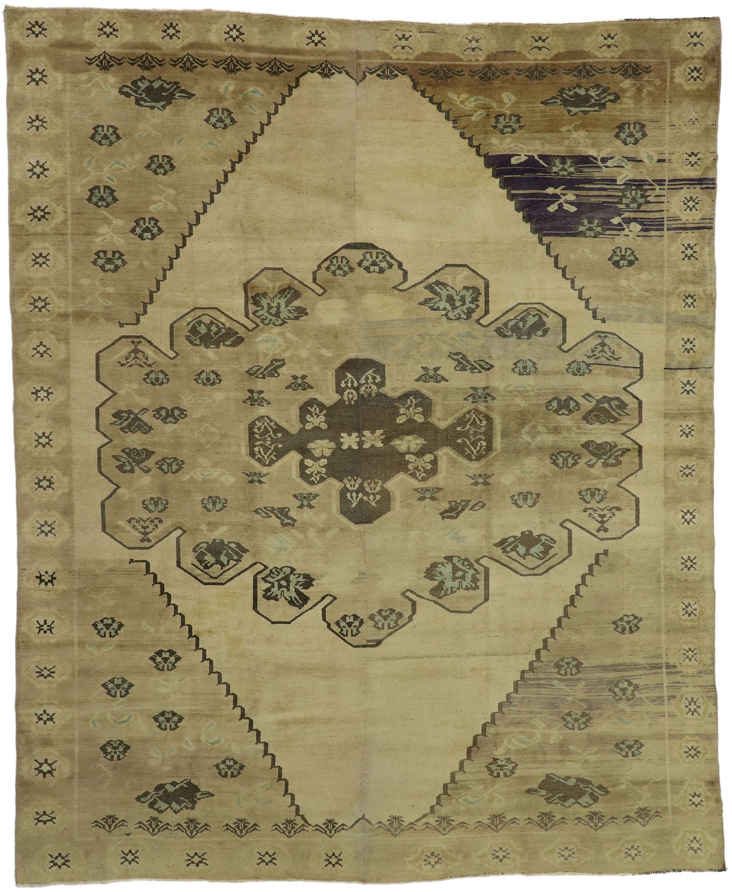 10 x 13 Vintage Turkish Oushak Rug 51372