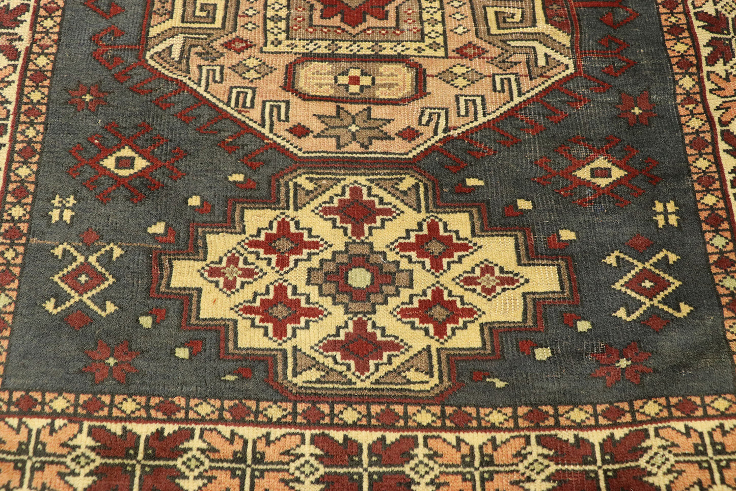 4 x 6 Vintage Turkish Oushak Rug 51406