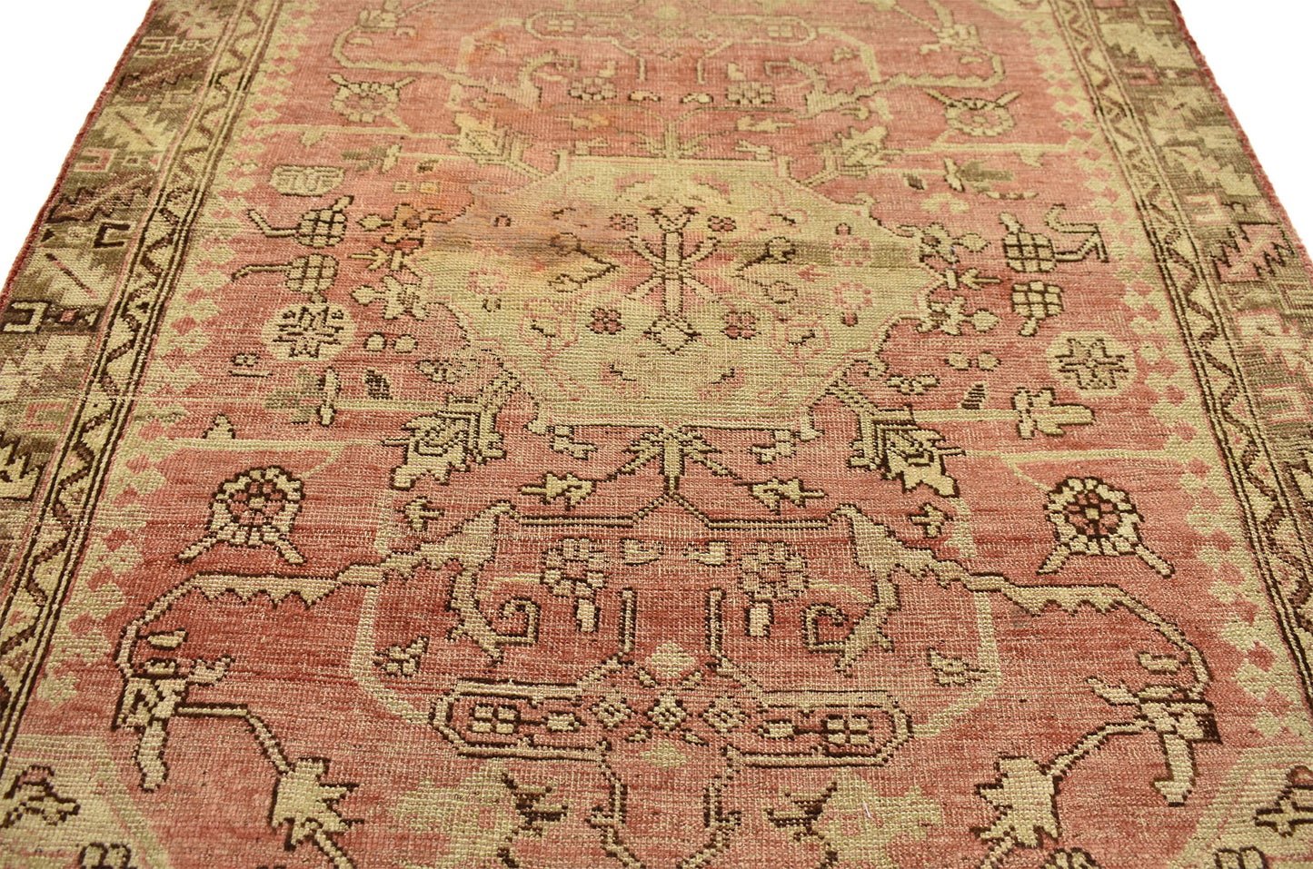 4 x 6 Vintage Turkish Oushak Rug 51691