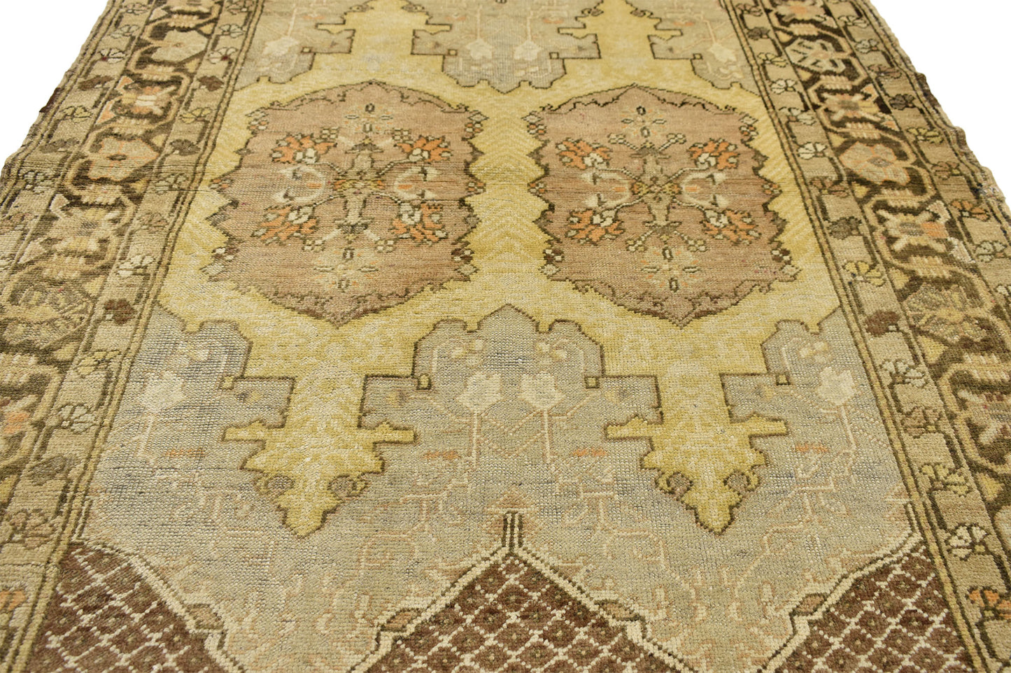4 x 7 Vintage Turkish Oushak Rug 51701