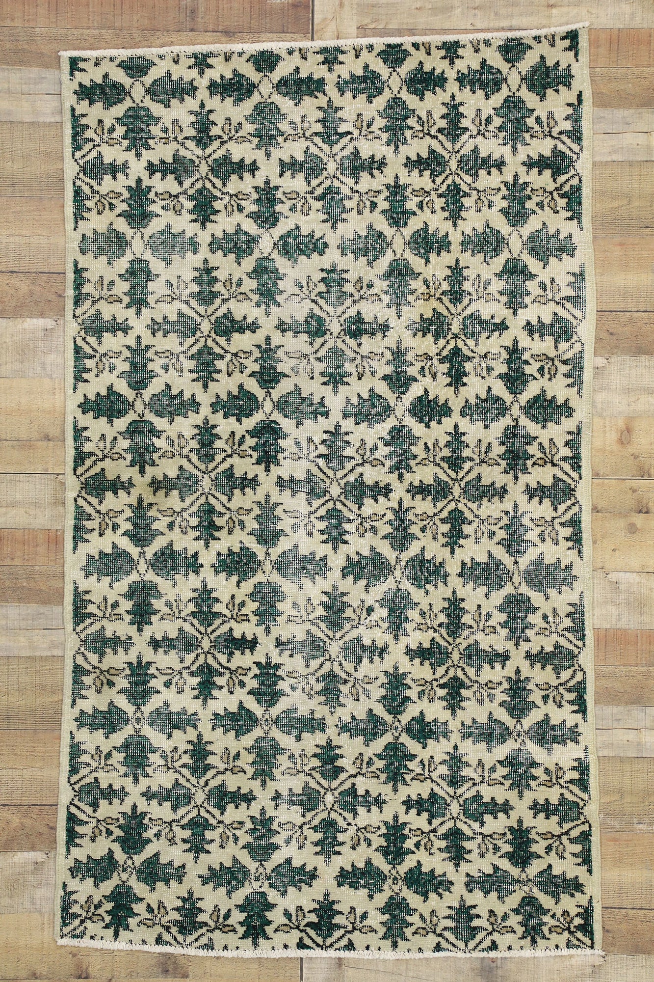 4 x 7 Vintage Turkish Sivas Rug 51938