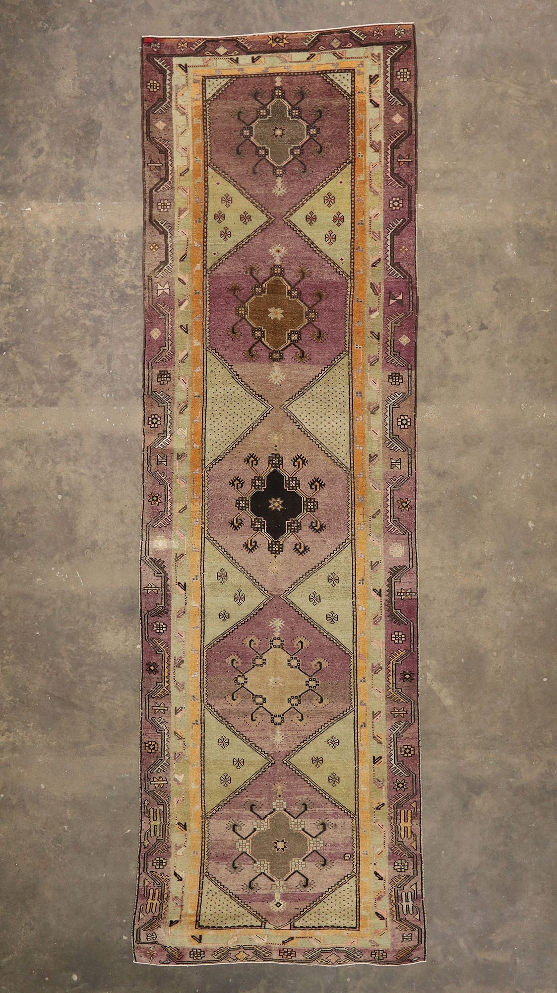 6 x 18 Vintage Turkish Oushak Rug 52169