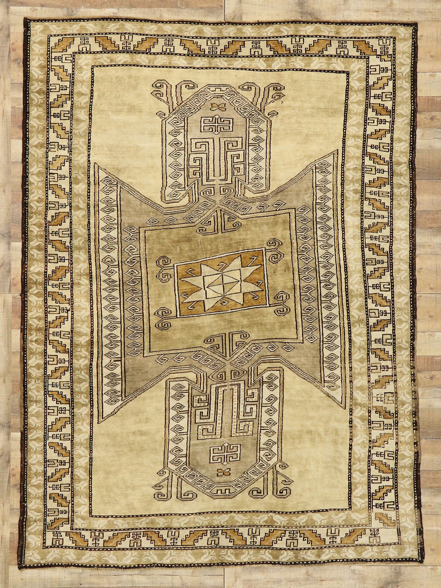 7 x 9 Vintage Turkish Kars Rug 52297