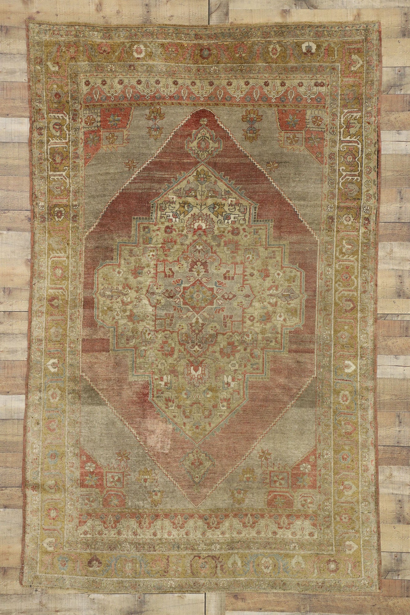 6 x 9 Vintage Turkish Oushak Rug 52443