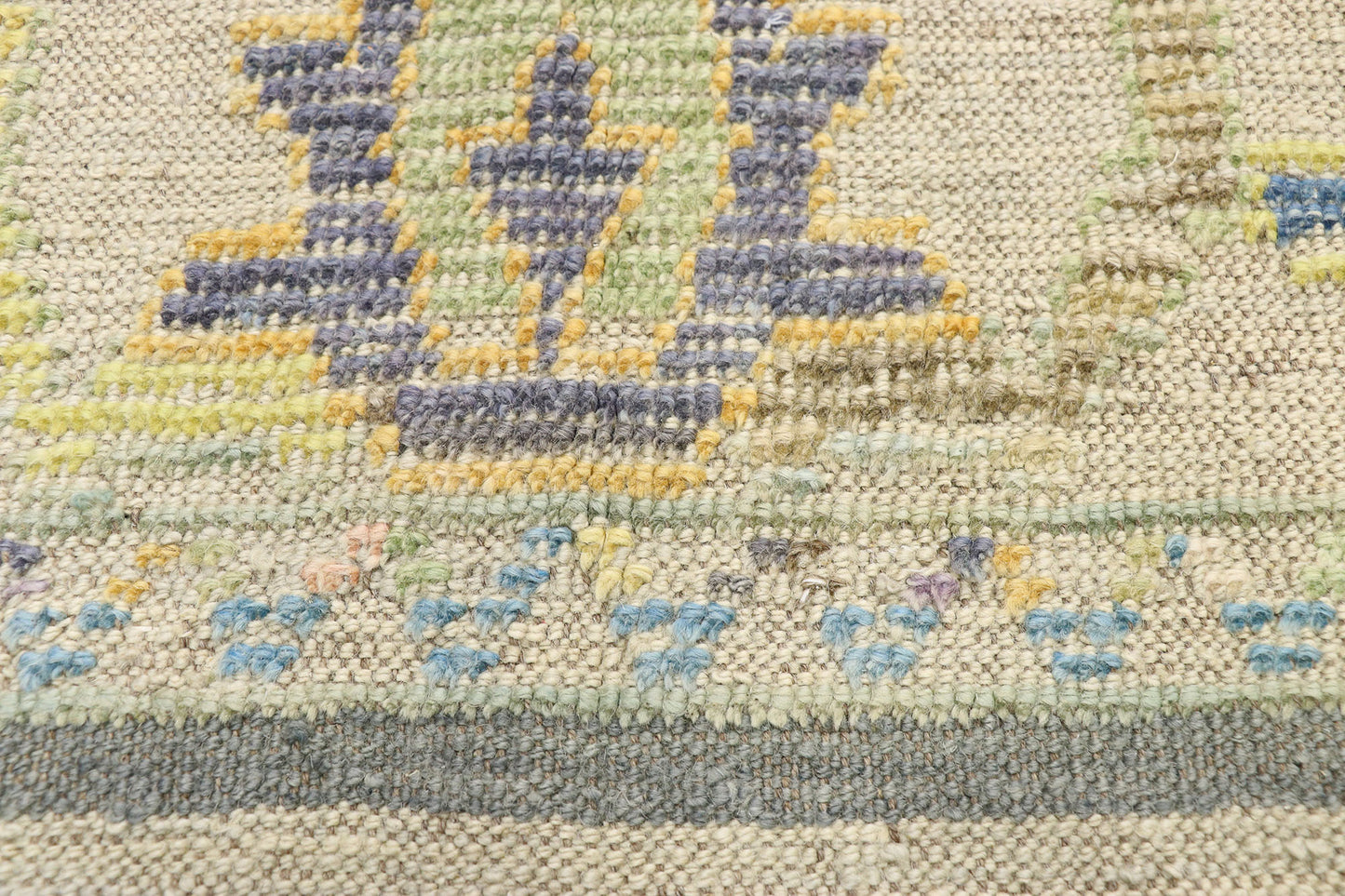 8 x 11 Colorful Oushak High-Low Rug 52527