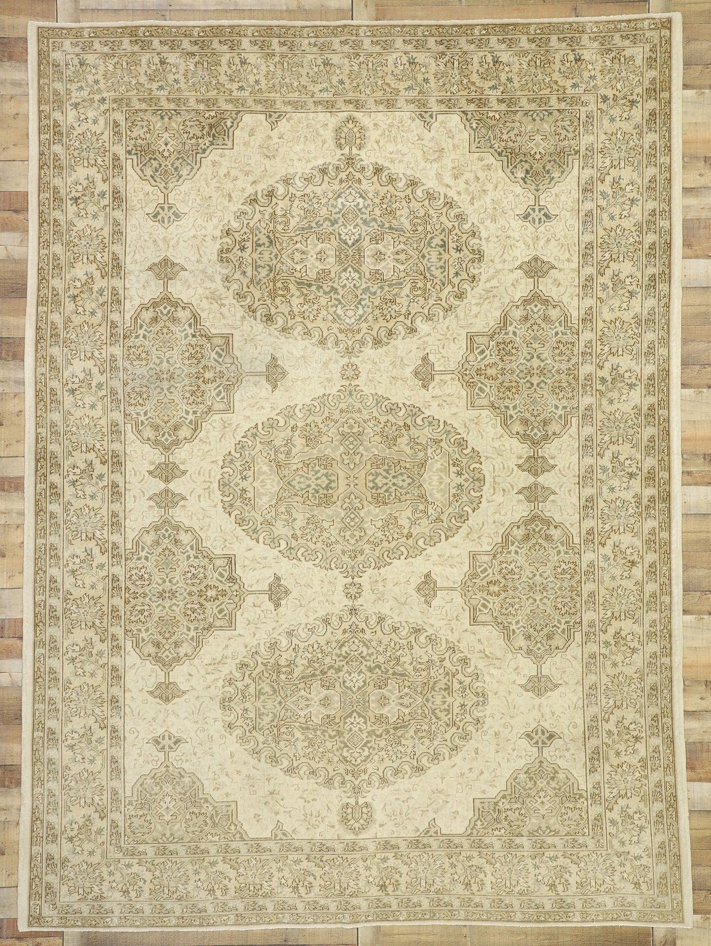 9 x 12 Vintage Turkish Sivas Rug 52652