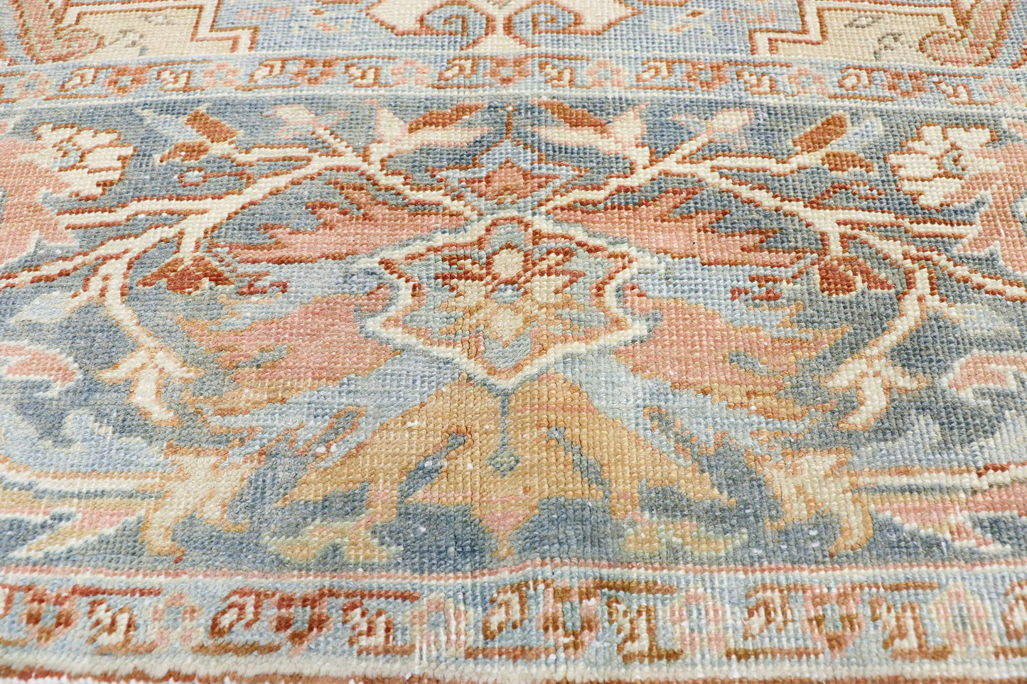 9 x 12 Antique Persian Heriz Rug 52671