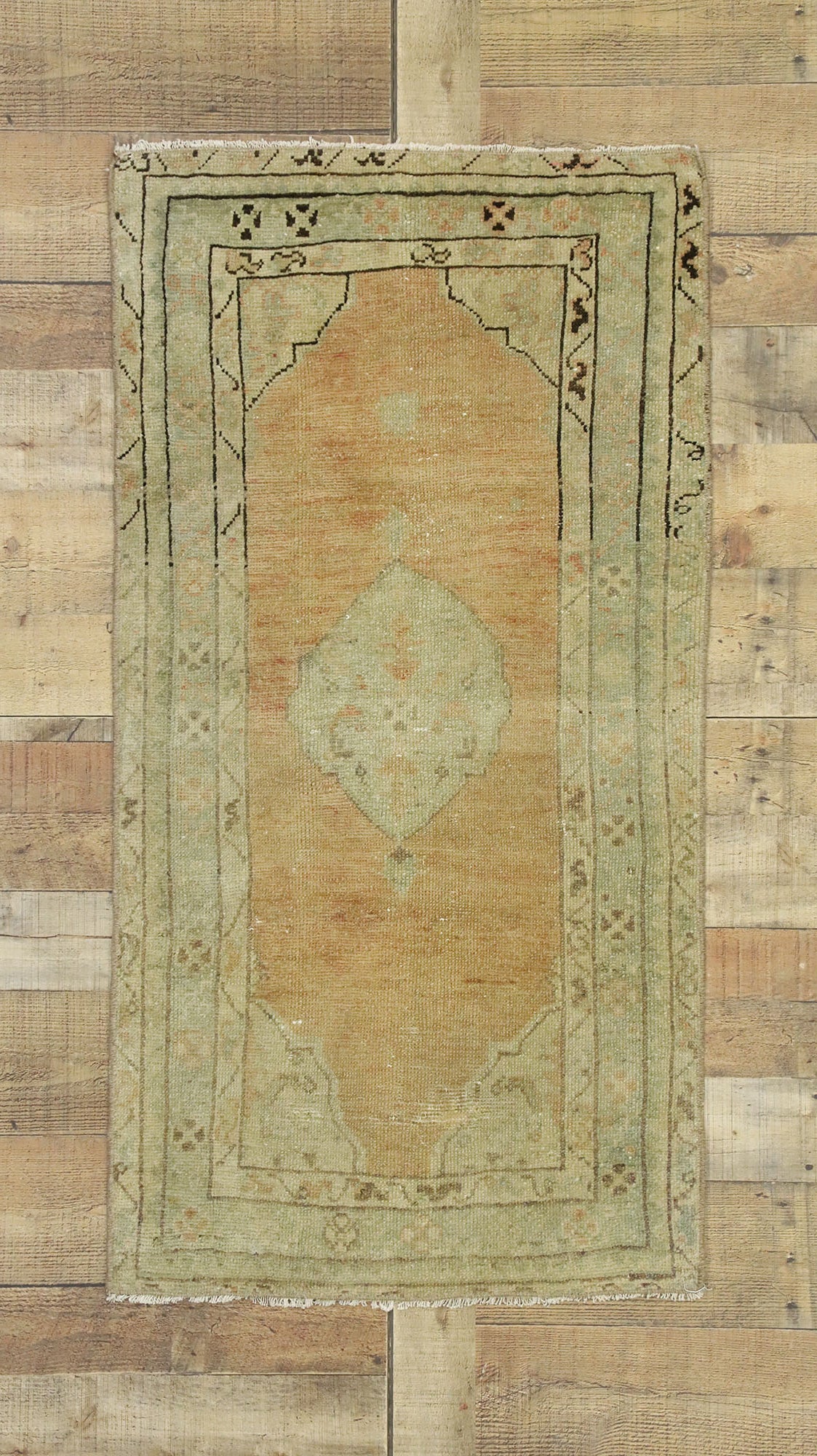 2 x 4 Vintage Turkish Oushak Rug 52714