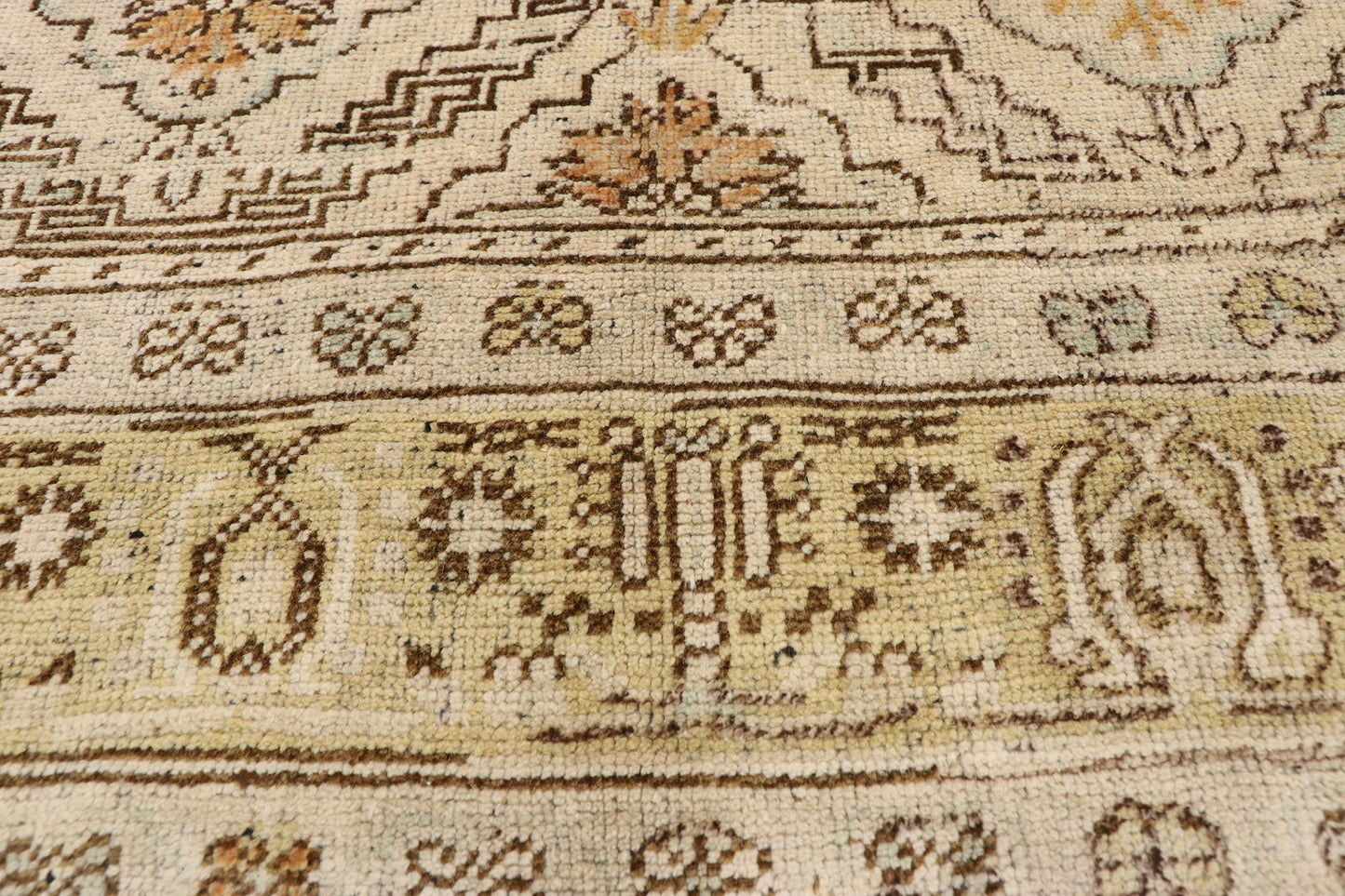 6 x 11 Vintage Turkish Oushak Rug 52806
