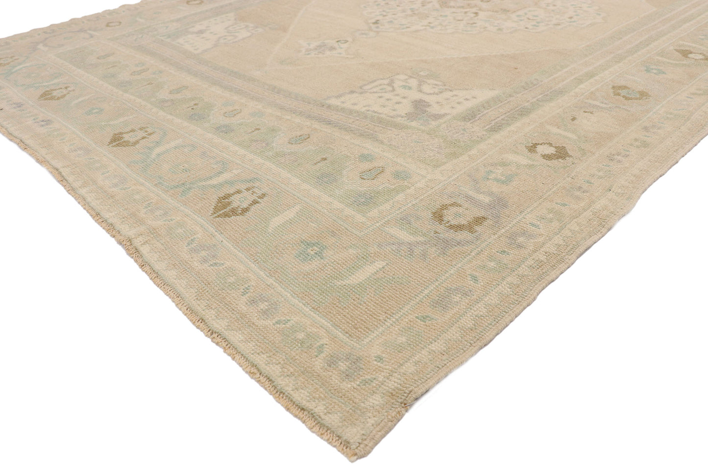 6 x 9 Vintage Turkish Oushak Rug 52810