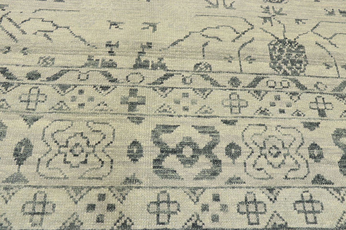9 x 13 Turkish Khotan Rug 52914