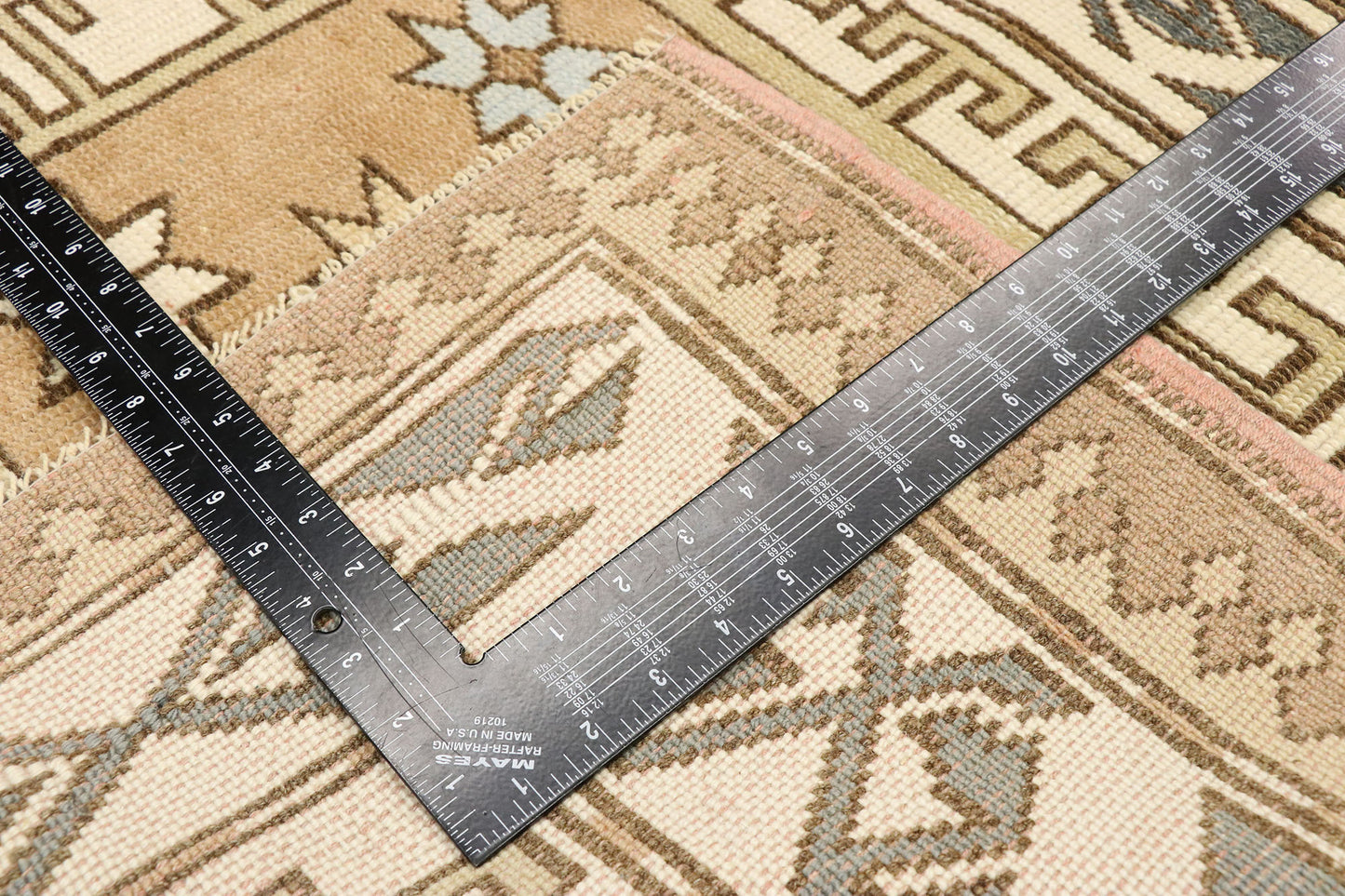 3 x 3 Vintage Turkish Oushak Rug 52985