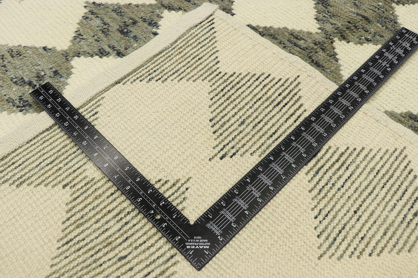 9 x 12 Contemporary Moroccan Rug 52997
