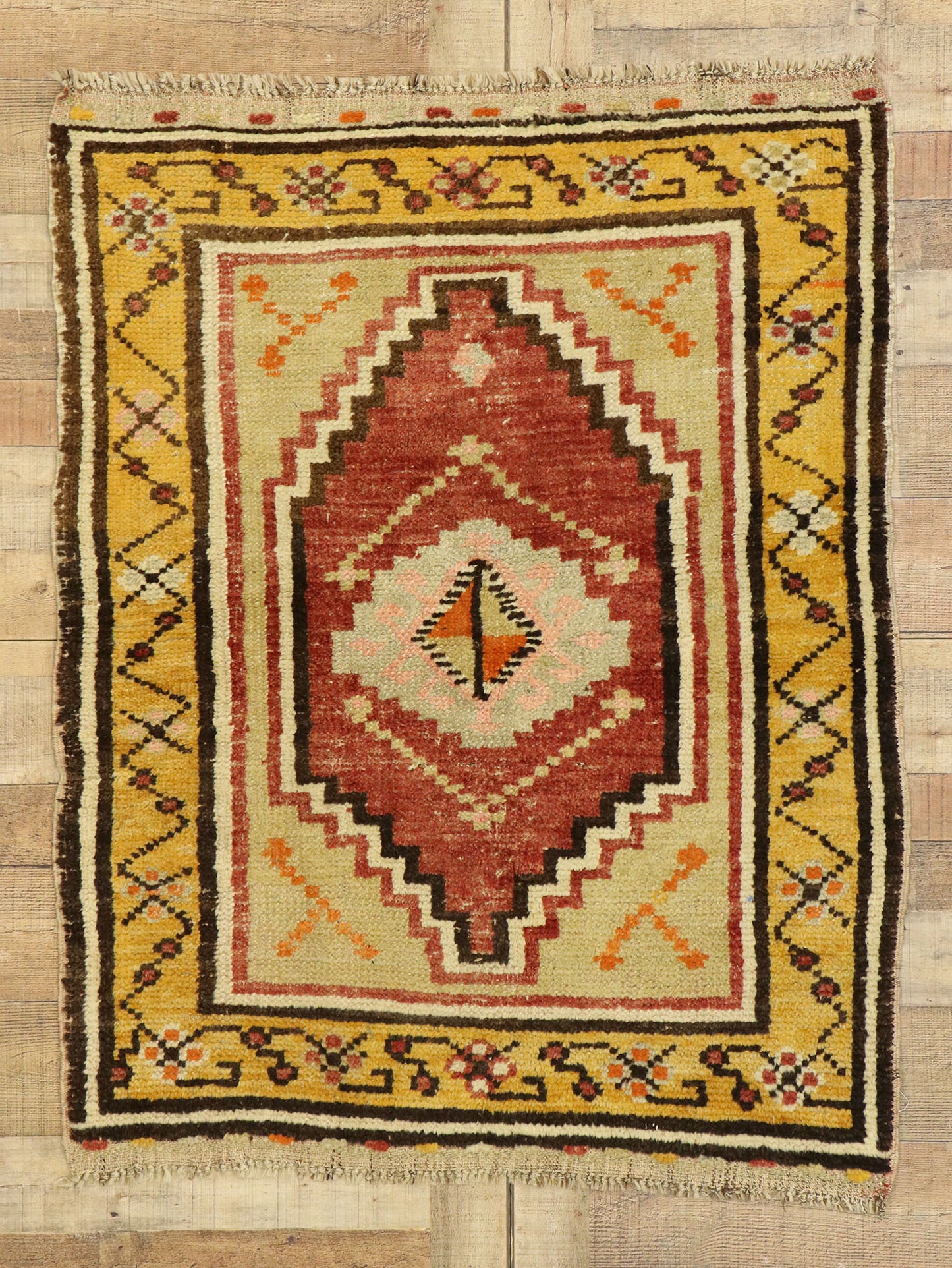 3 x 4 Vintage Turkish Oushak Rug 53040