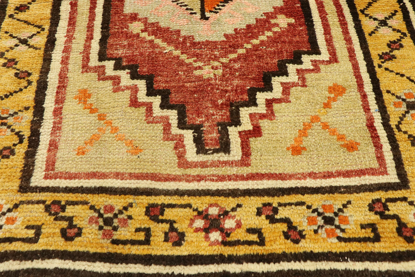 3 x 4 Vintage Turkish Oushak Rug 53040