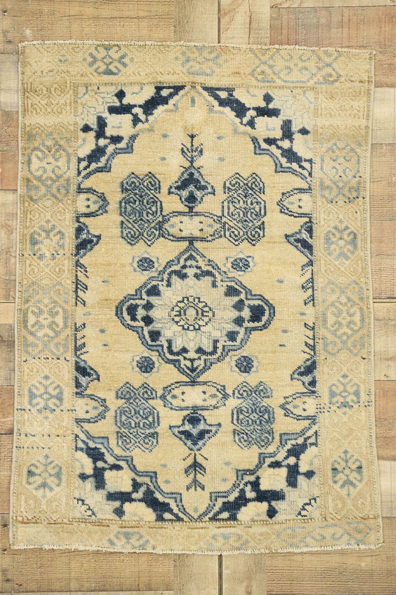 3 x 4 Vintage Turkish Oushak Rug 53041