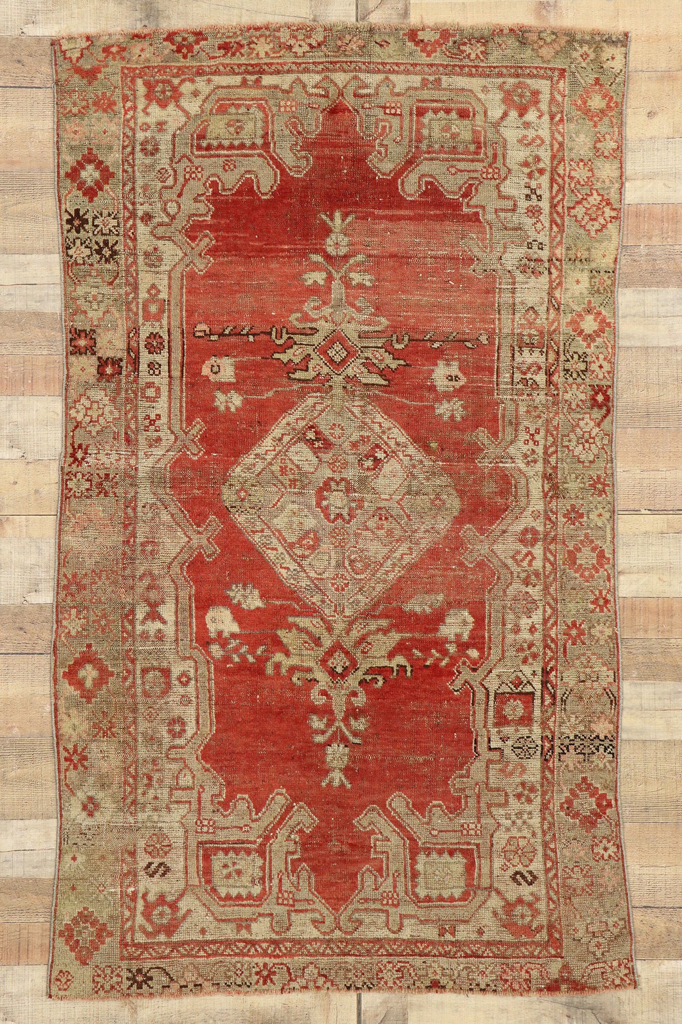 4 x 6 Vintage Turkish Oushak Rug 53052