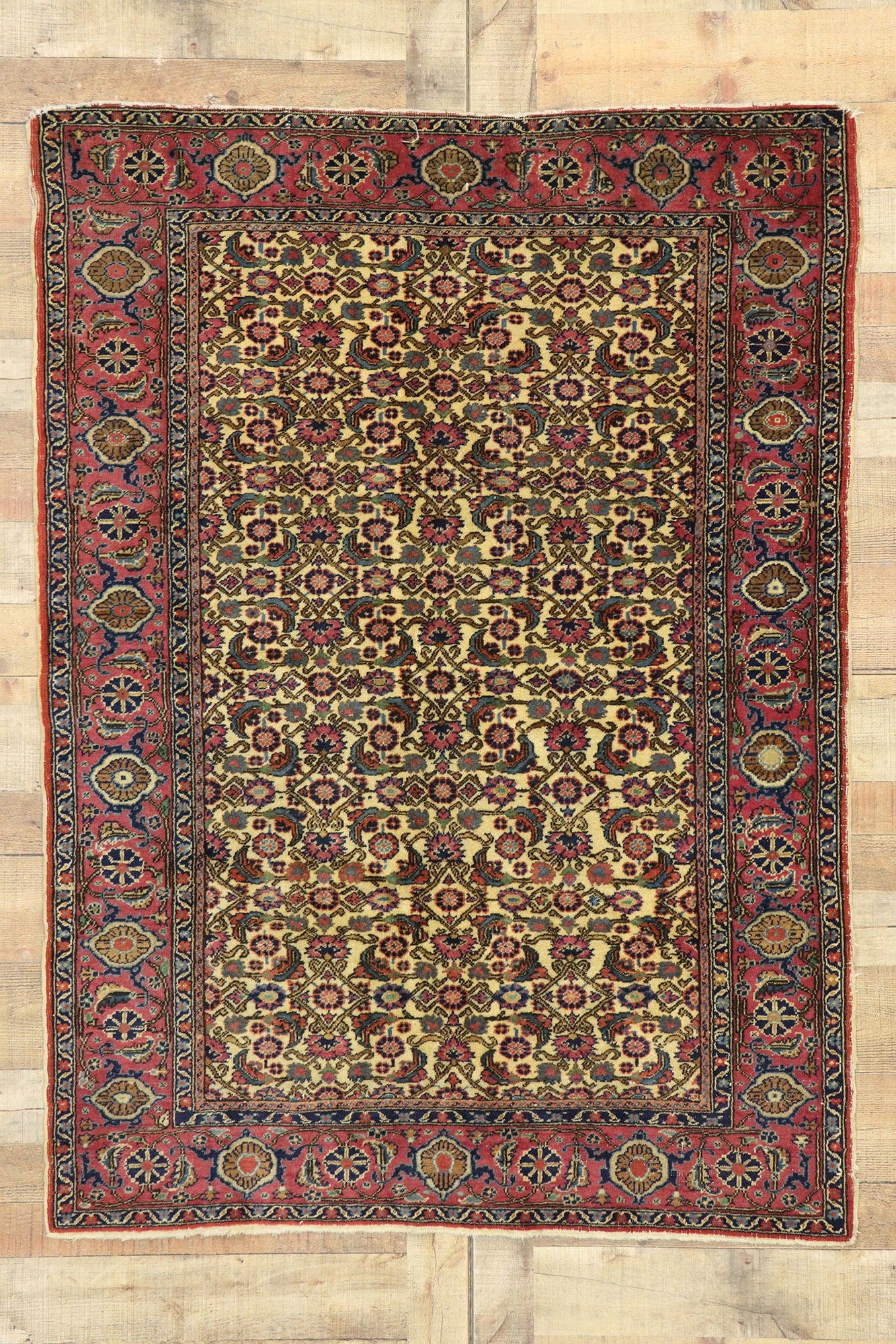 4 x 6 Vintage Turkish Sivas Rug 53068