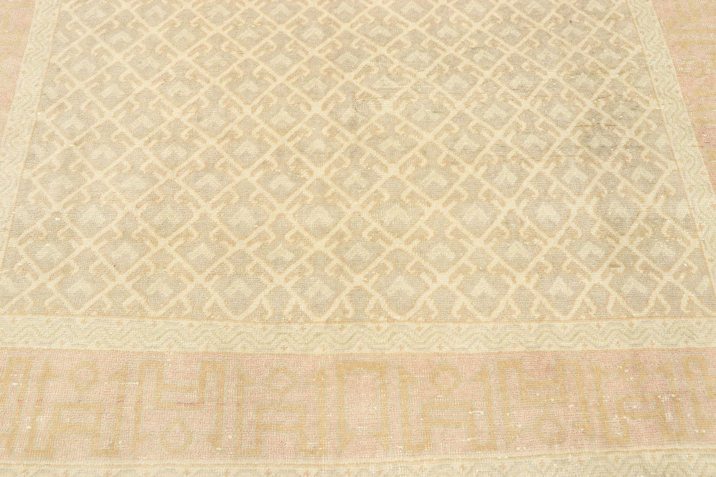 4 x 7 Vintage Turkish Sivas Rug 53072