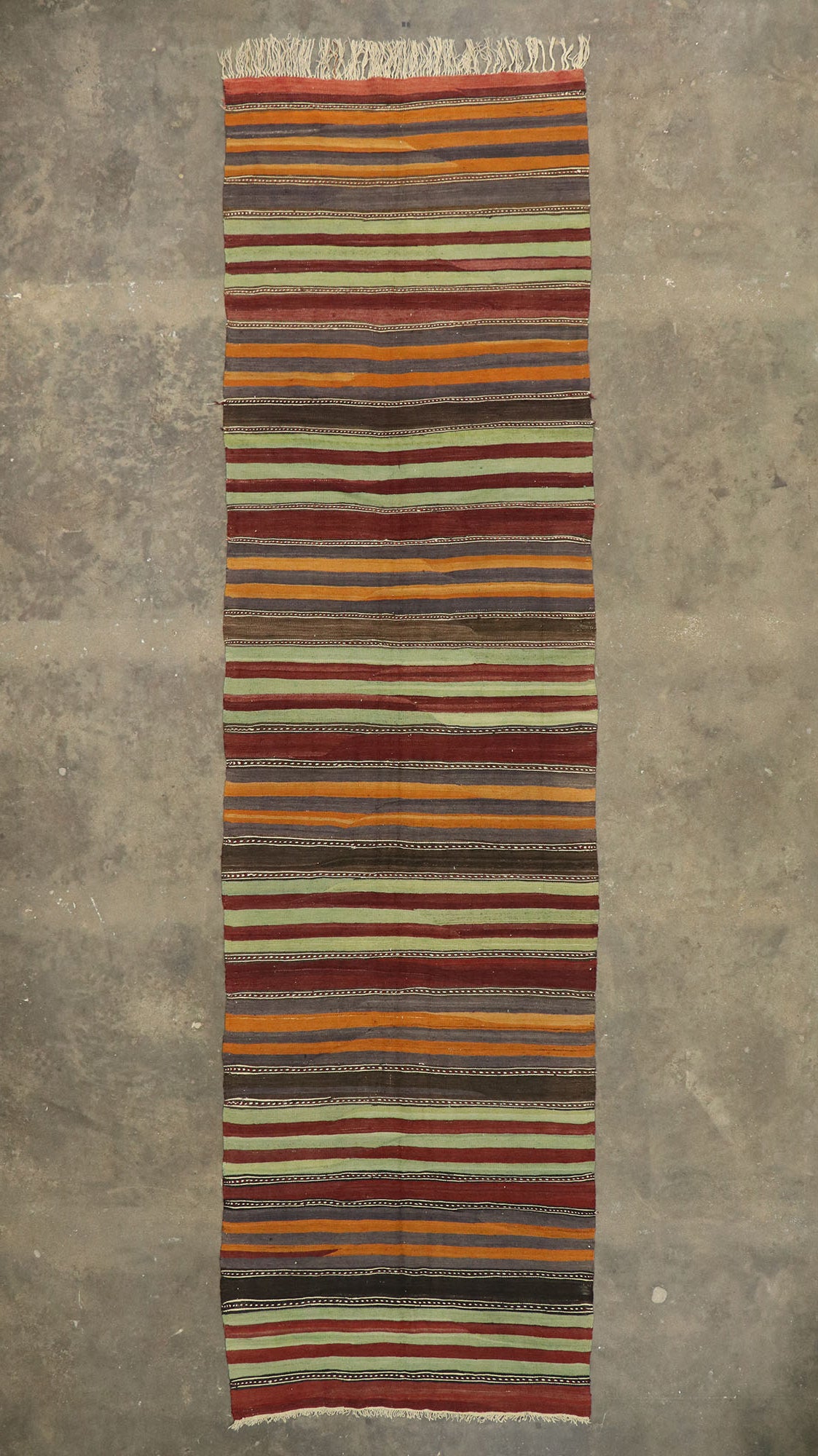 4 x 16 Vintage Turkish Kilim Runner 53129
