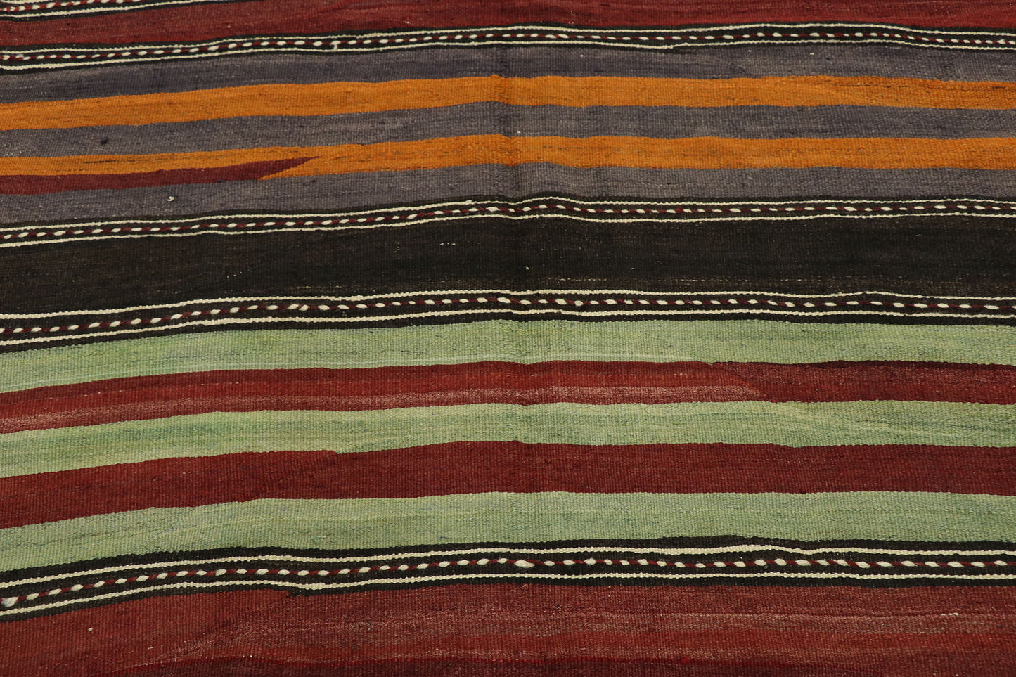 4 x 16 Vintage Turkish Kilim Runner 53129