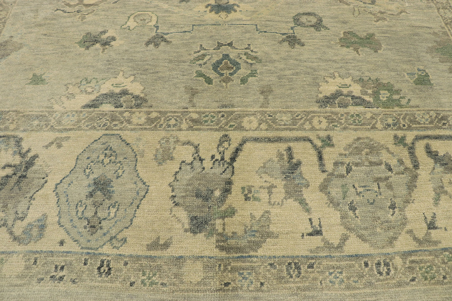 10 x 12 Turkish Oushak Rug 53197