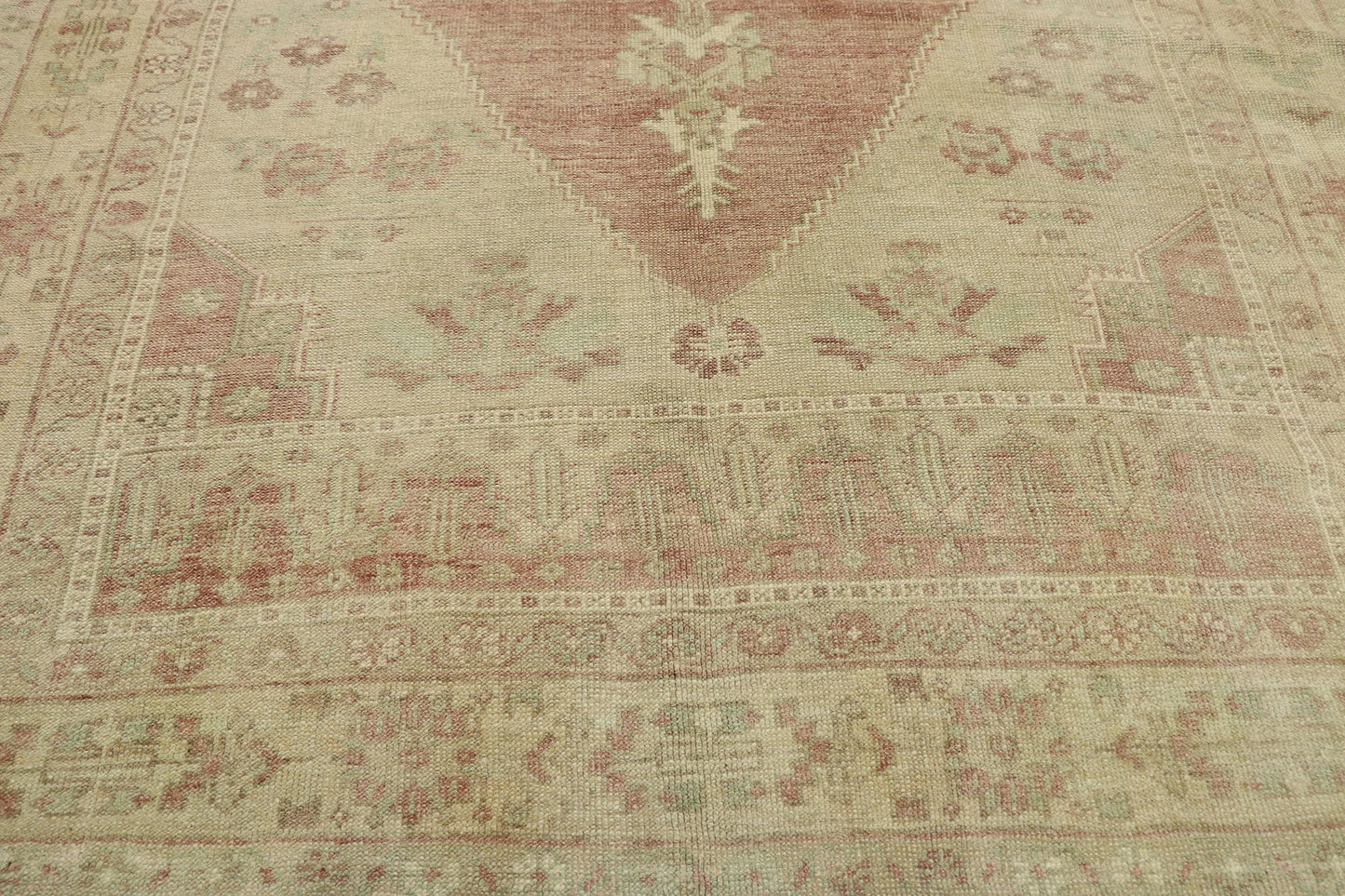 6 x 10 Vintage Turkish Oushak Rug 53213