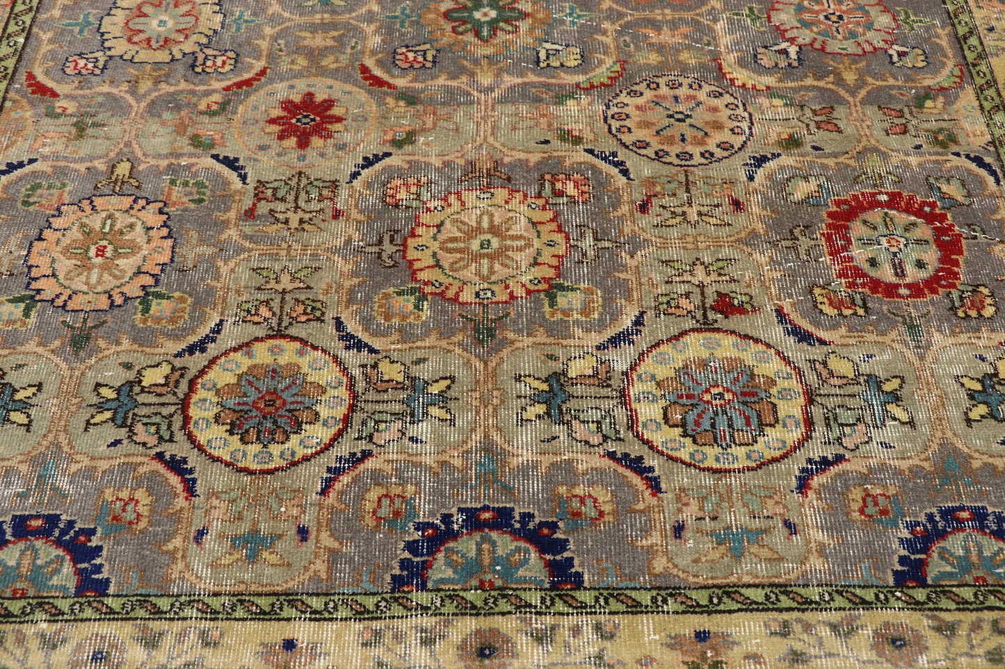 6 x 10 Vintage Turkish Sivas Rug 53230