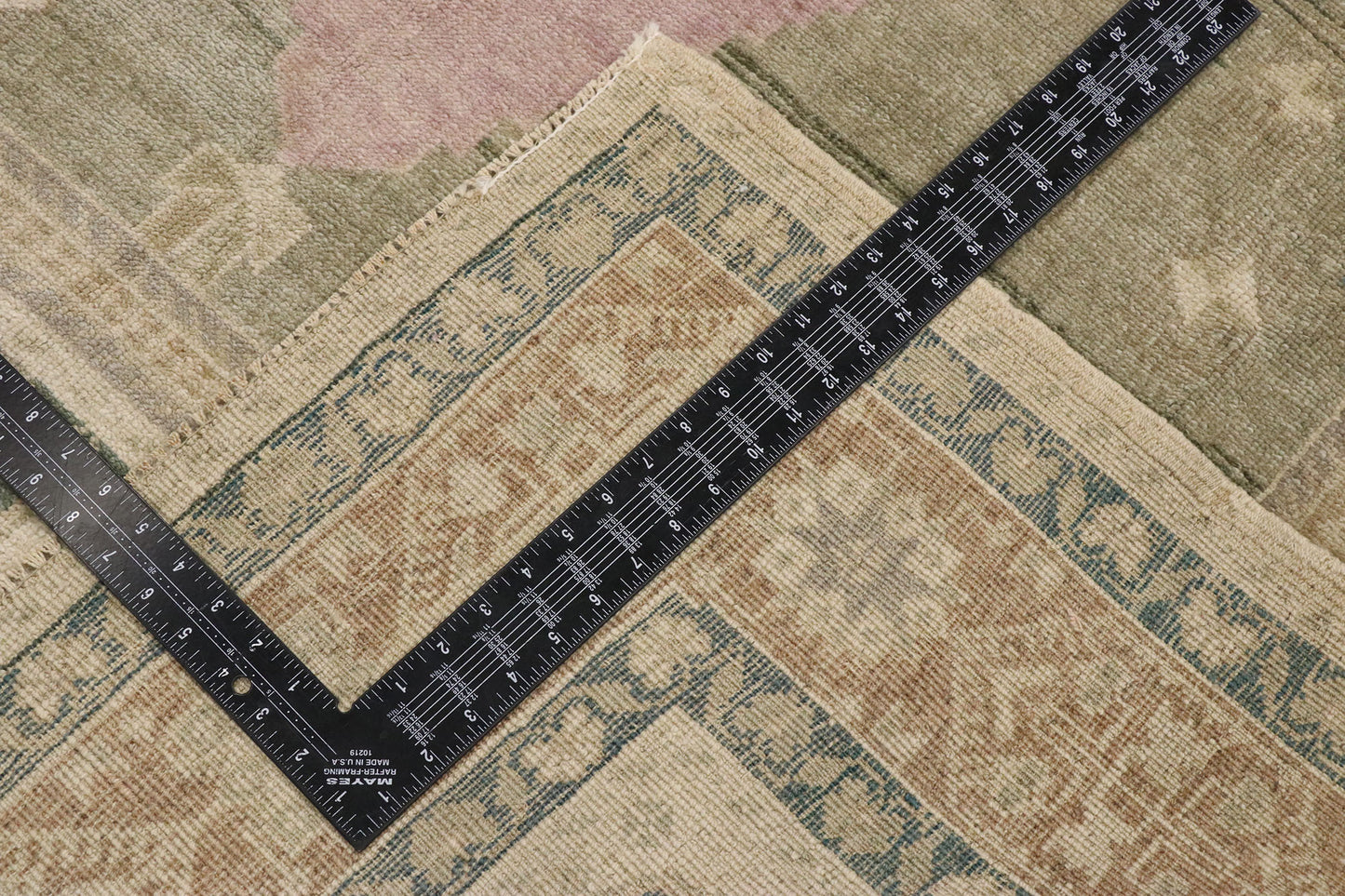 6 x 9 Vintage Turkish Oushak Rug 53260