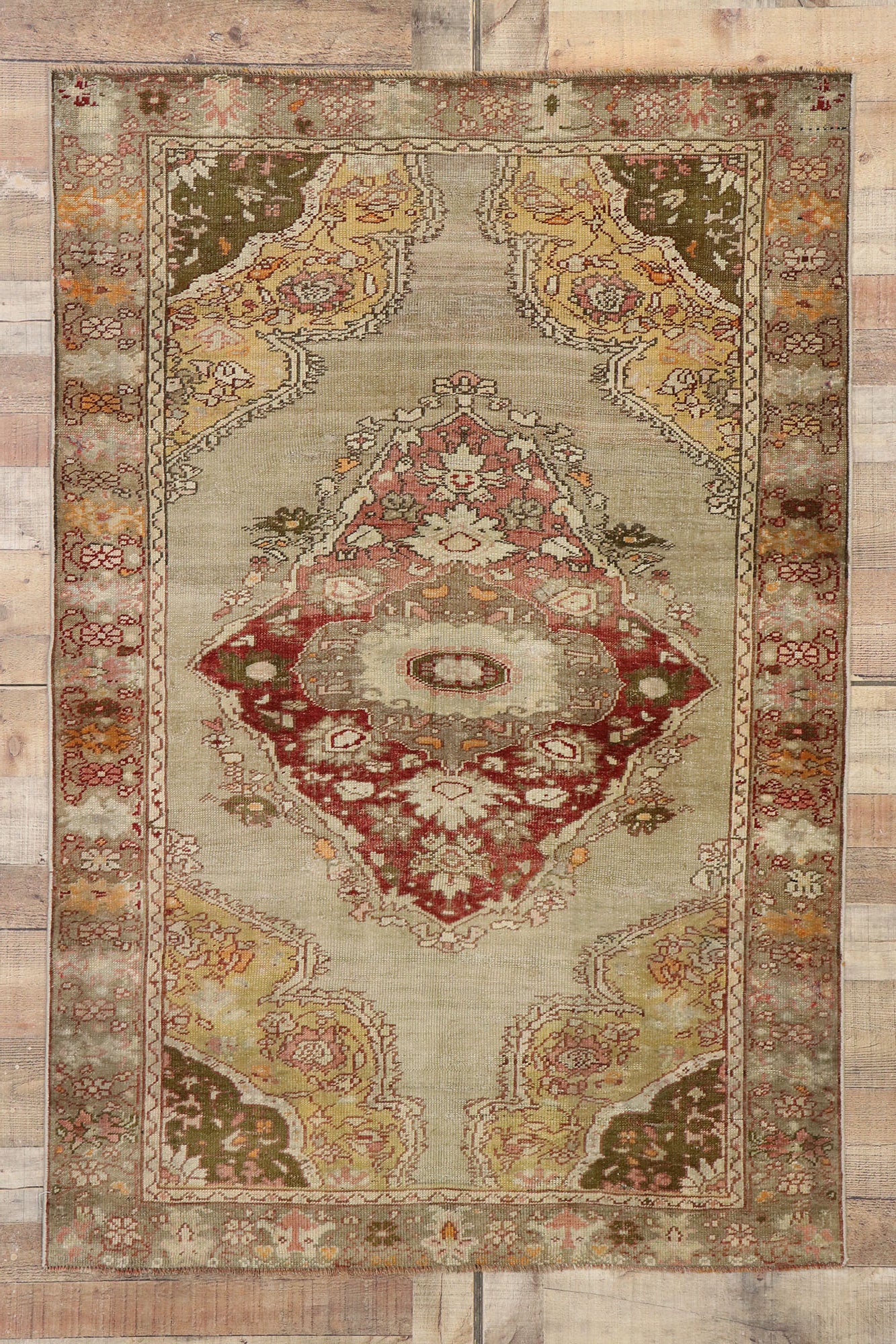 4 x 6 Vintage Turkish Oushak Rug 53273